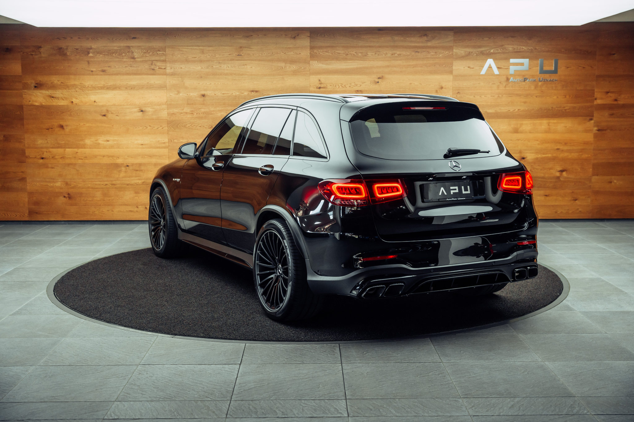 listing desktop thumbnail image 2