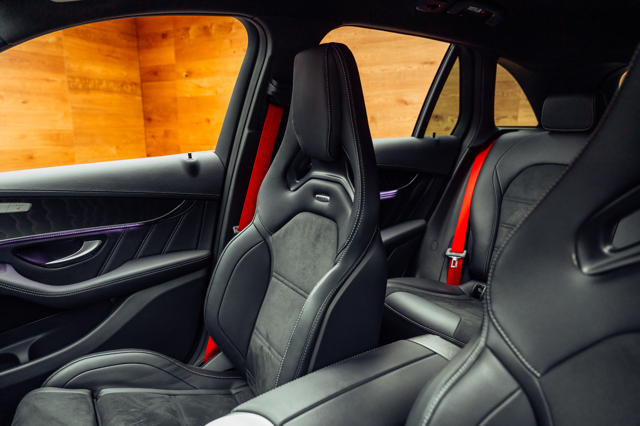 listing desktop thumbnail image 7