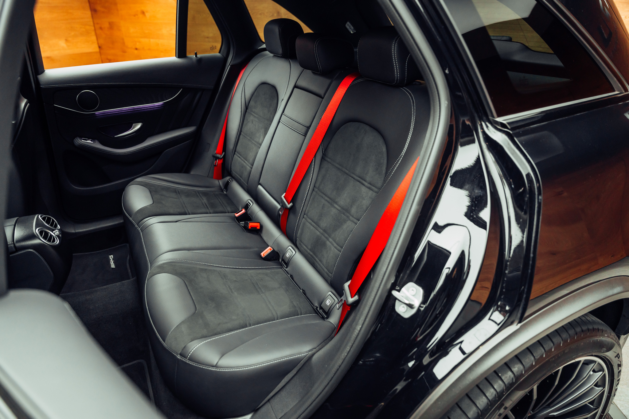 listing desktop thumbnail image 8