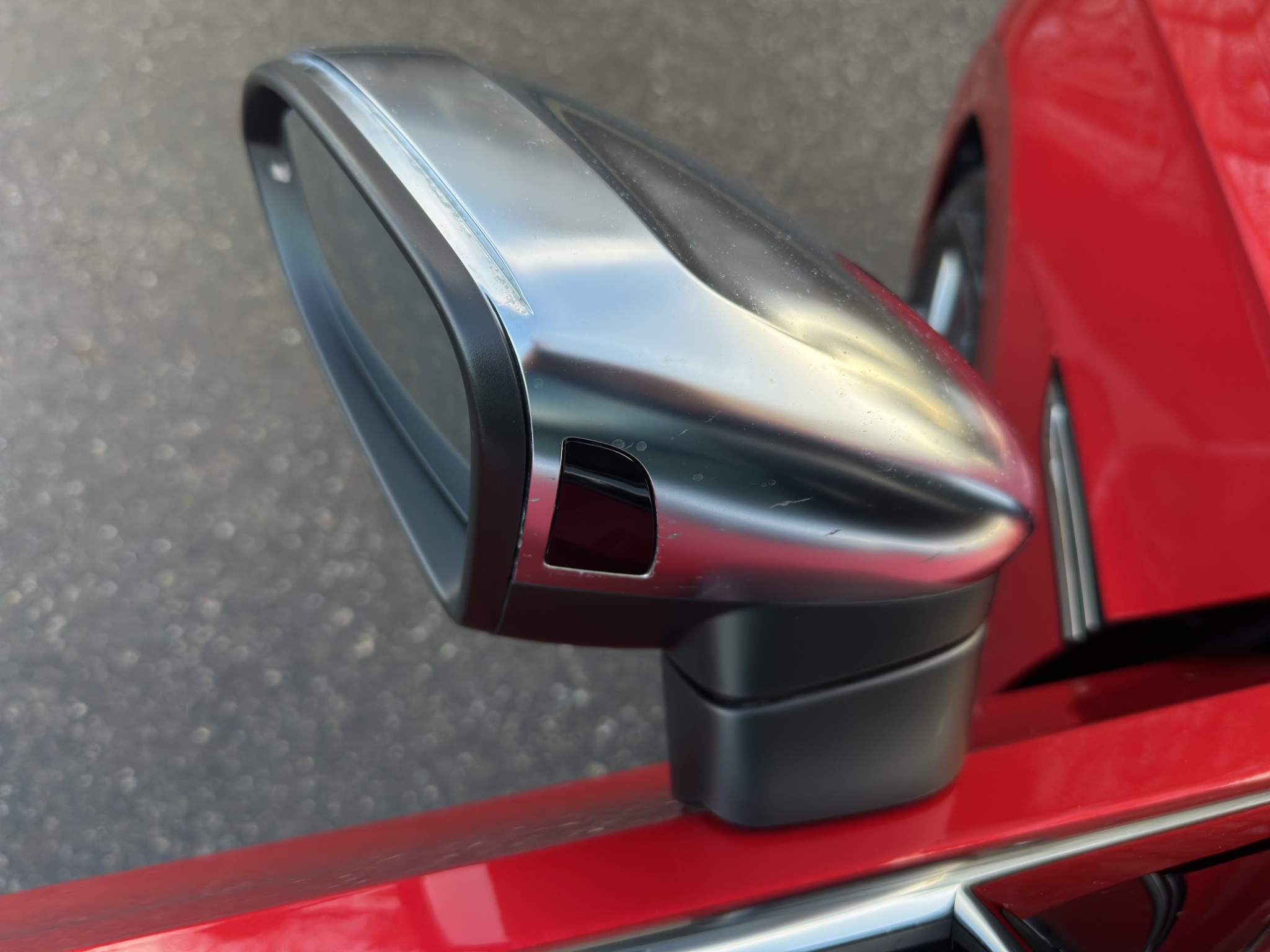 listing desktop thumbnail image 17