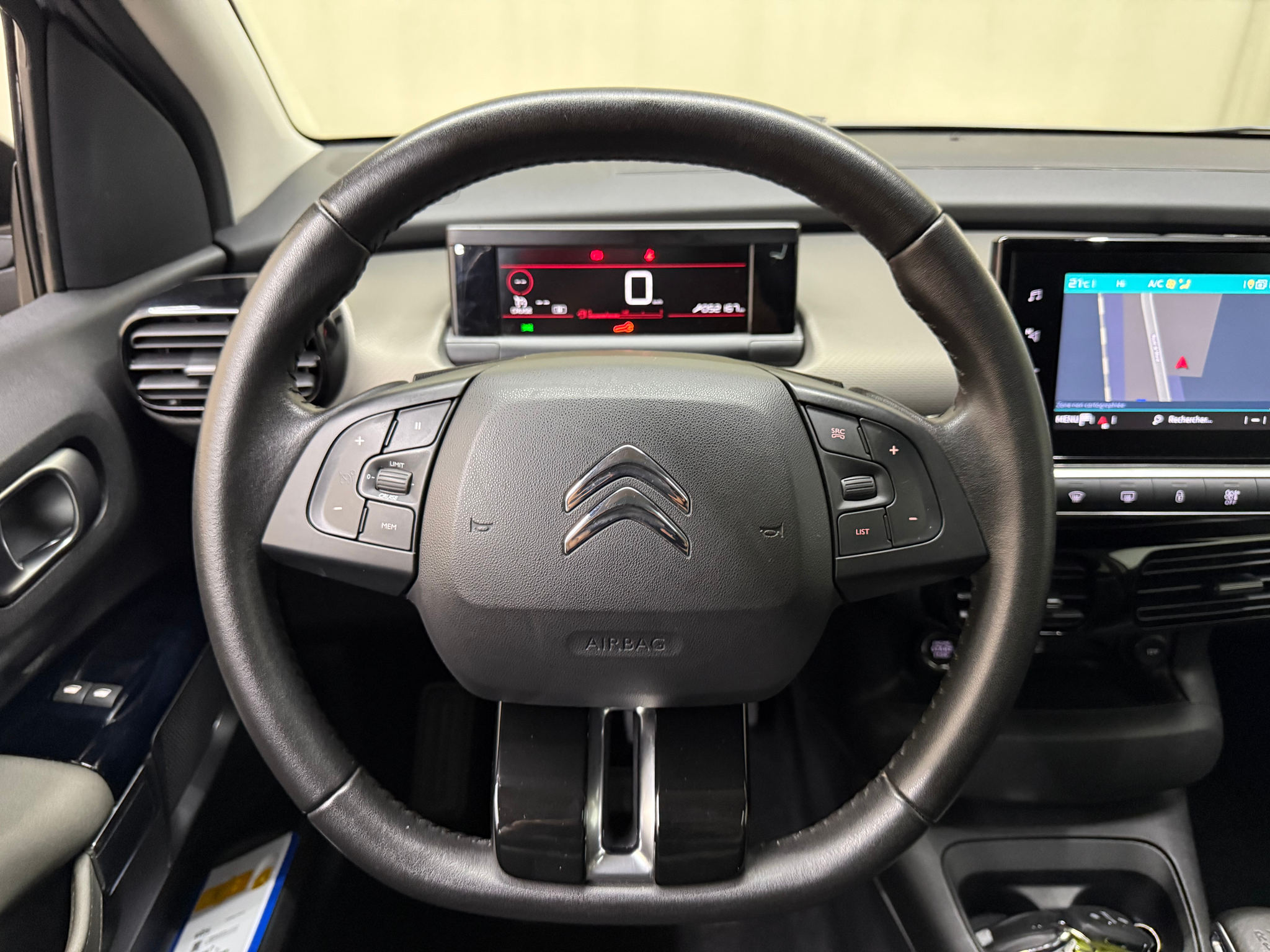 listing desktop thumbnail image 10