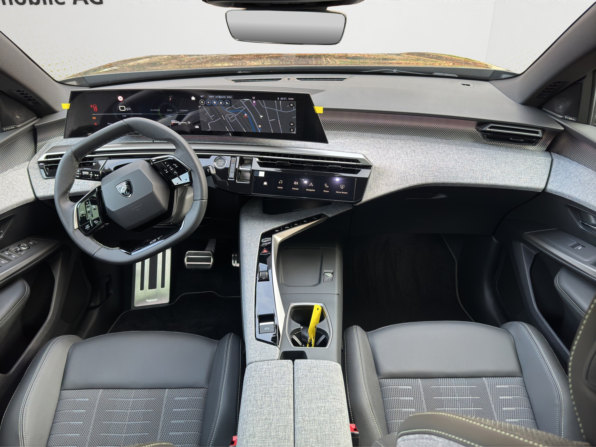 listing desktop thumbnail image 9