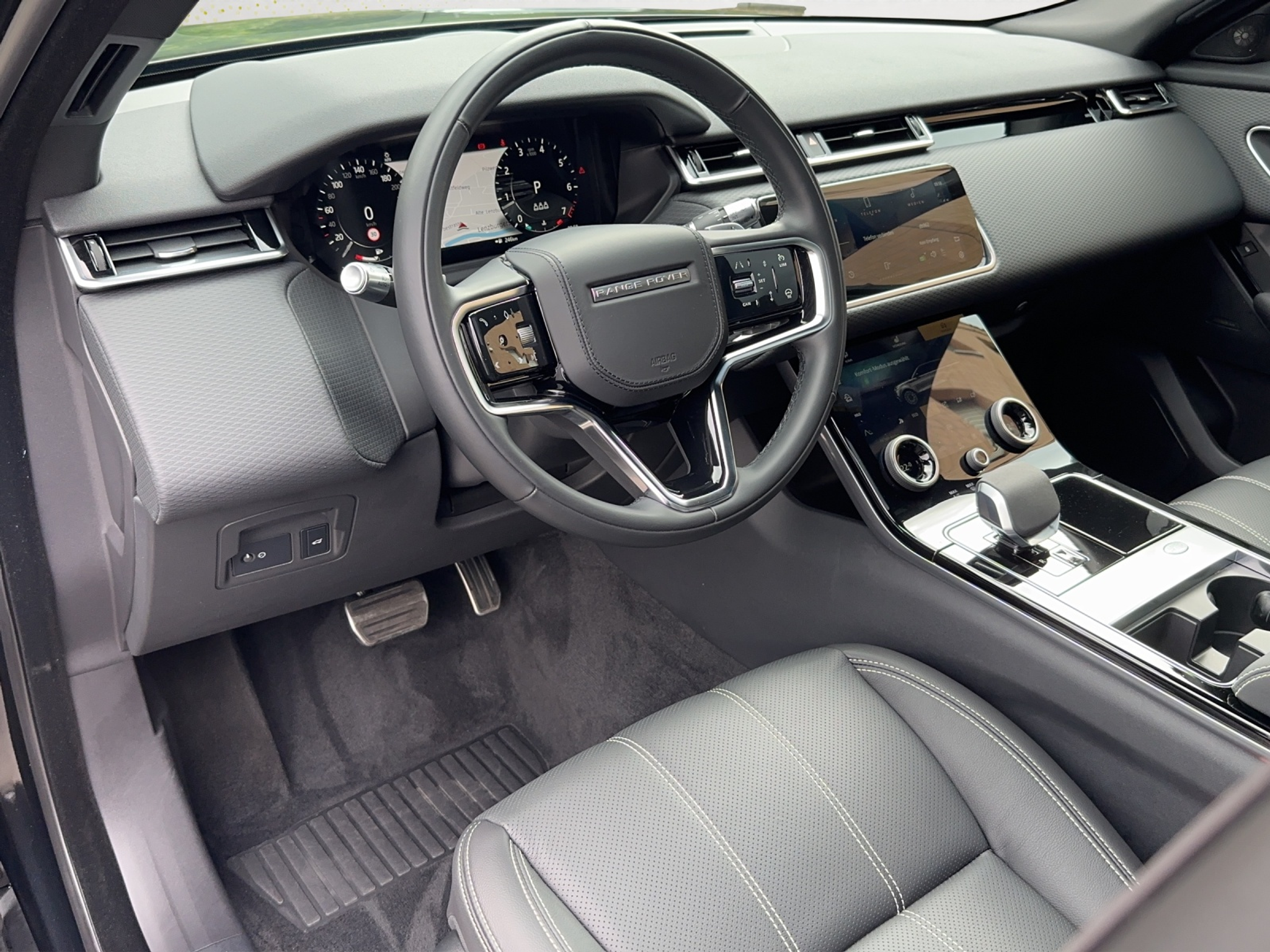 listing desktop thumbnail image 10