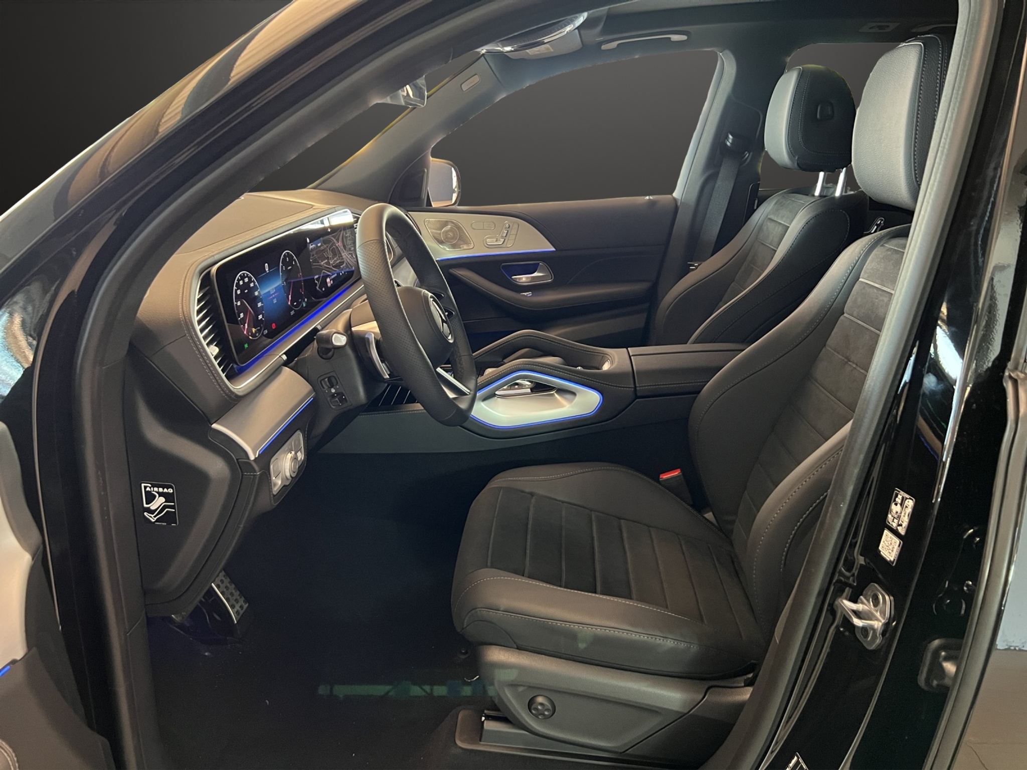 listing desktop thumbnail image 8