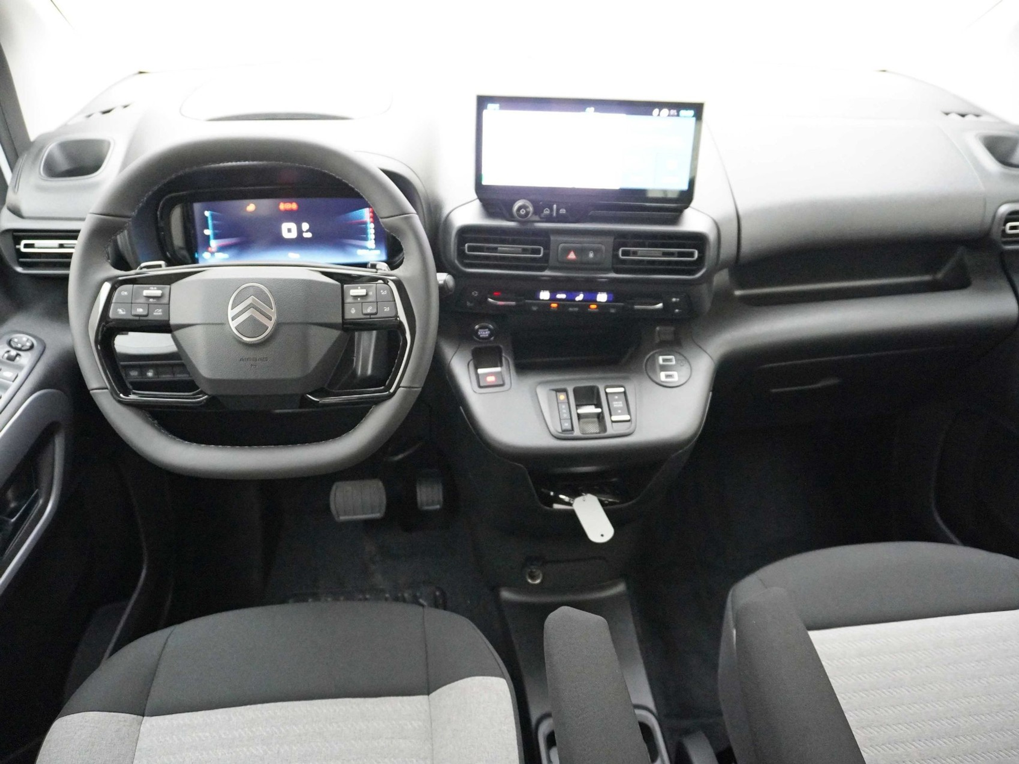 listing desktop thumbnail image 8