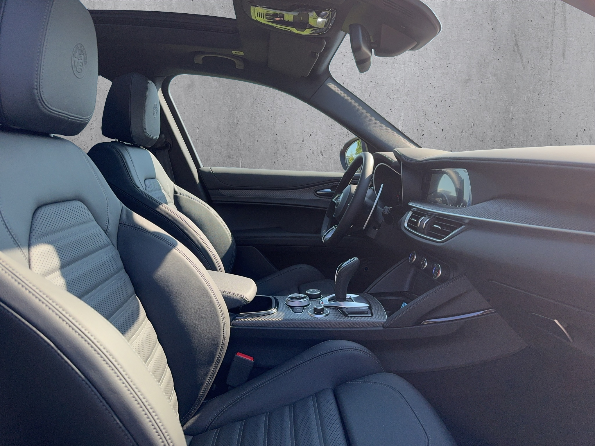 listing desktop thumbnail image 10