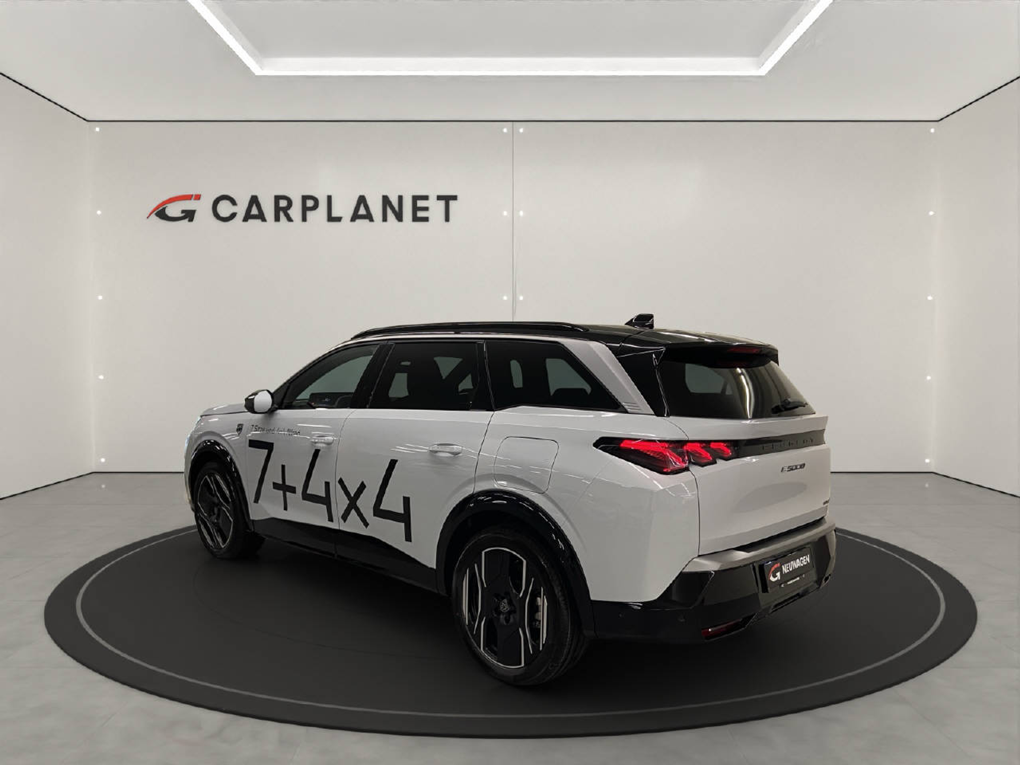 listing desktop thumbnail image 2