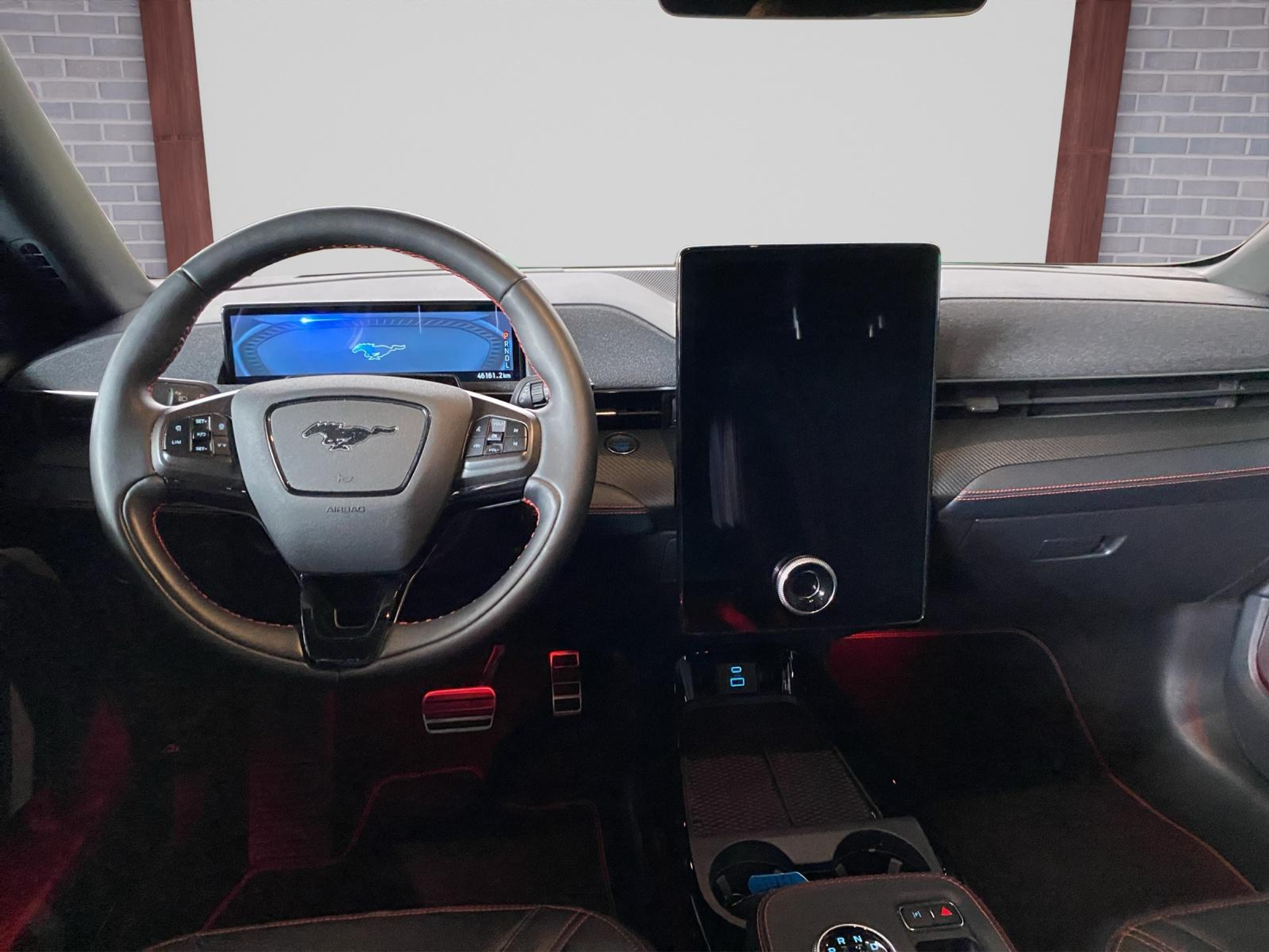 listing desktop thumbnail image 6