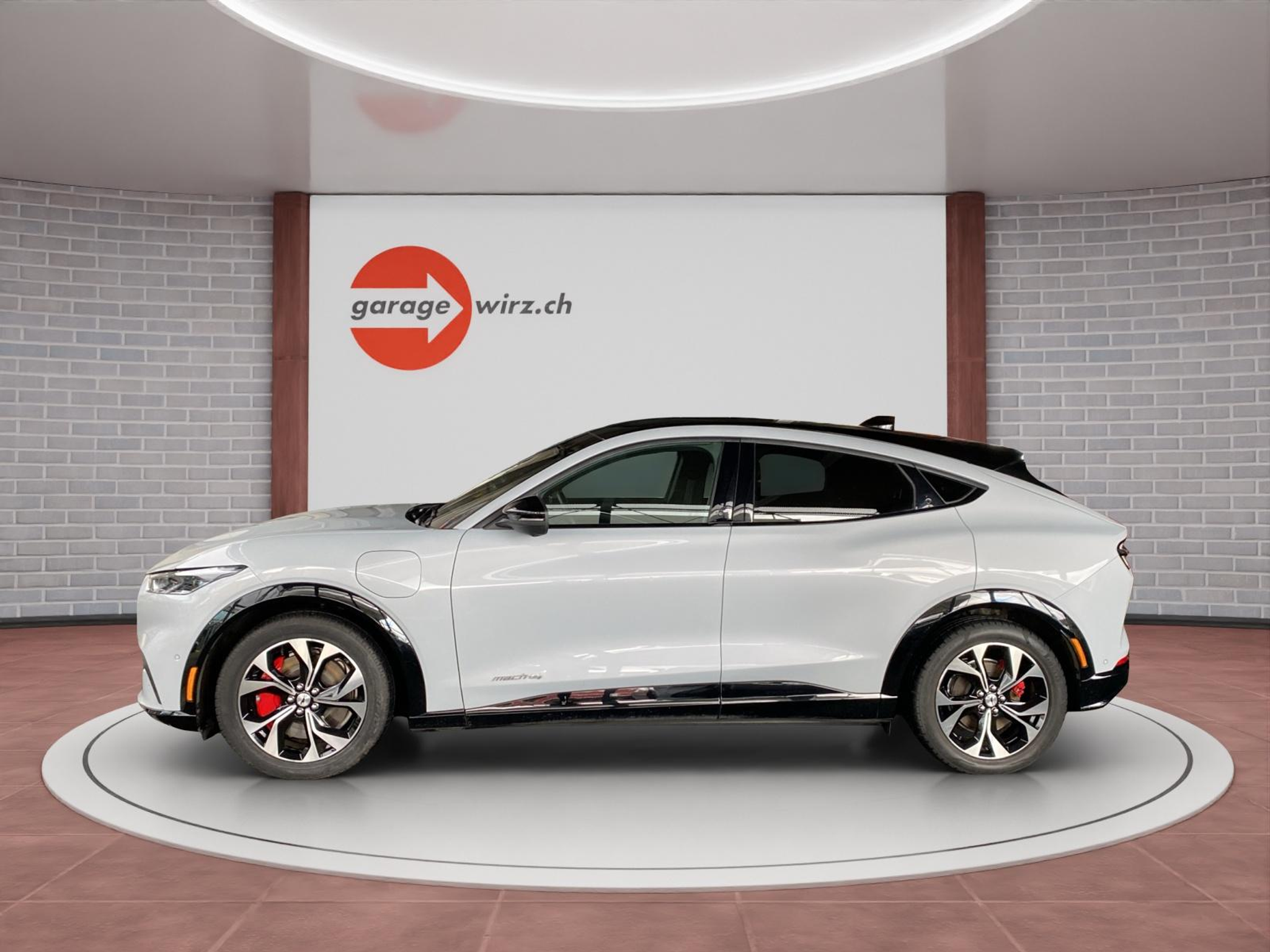 listing desktop thumbnail image 1