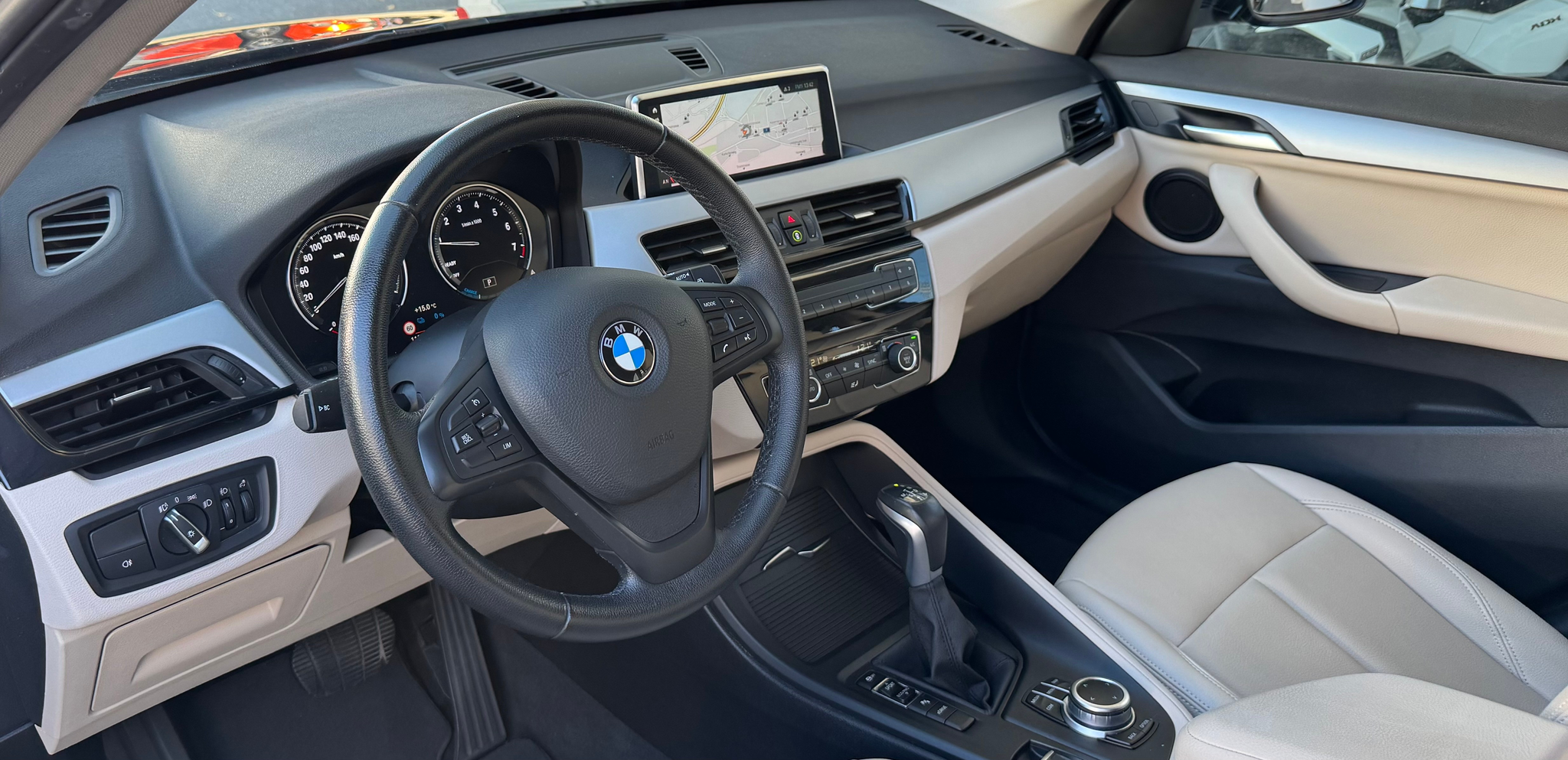 listing desktop thumbnail image 6