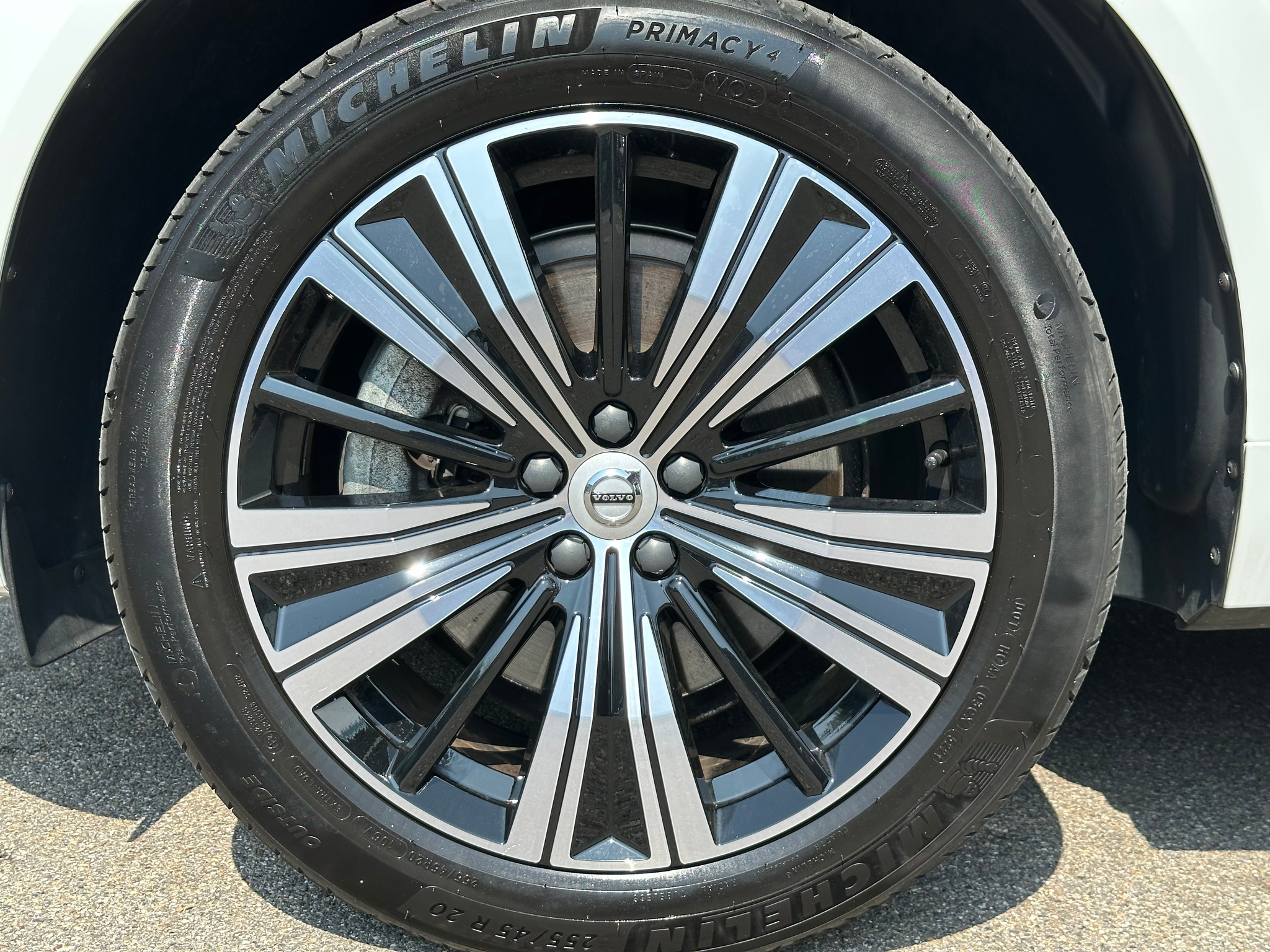 listing desktop thumbnail image 10