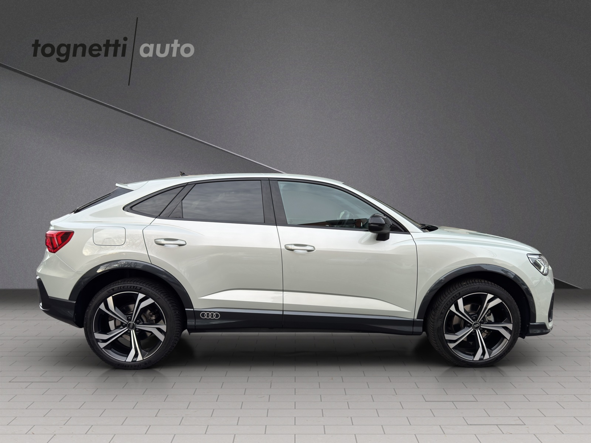 listing desktop thumbnail image 6