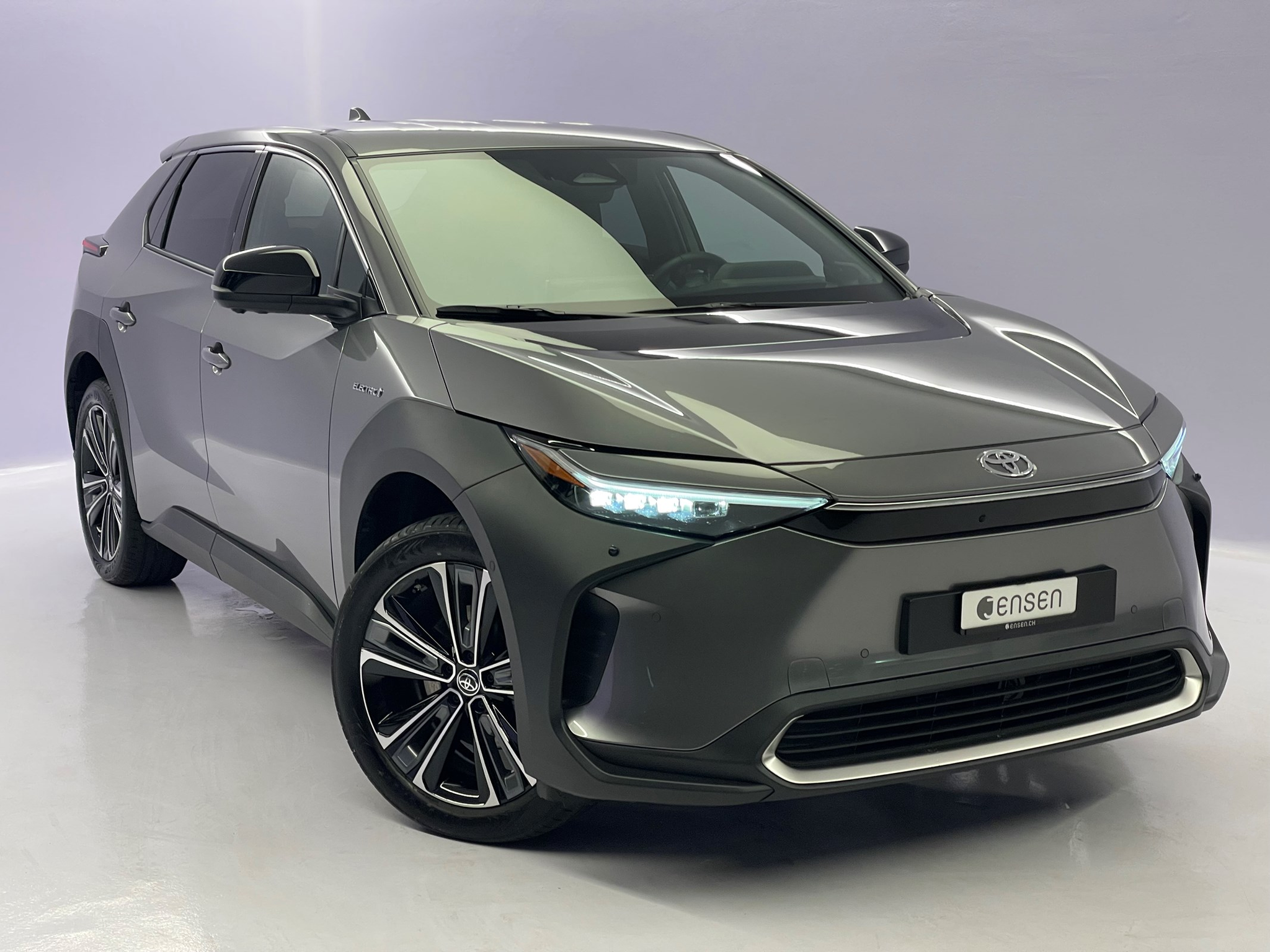 car-image-0