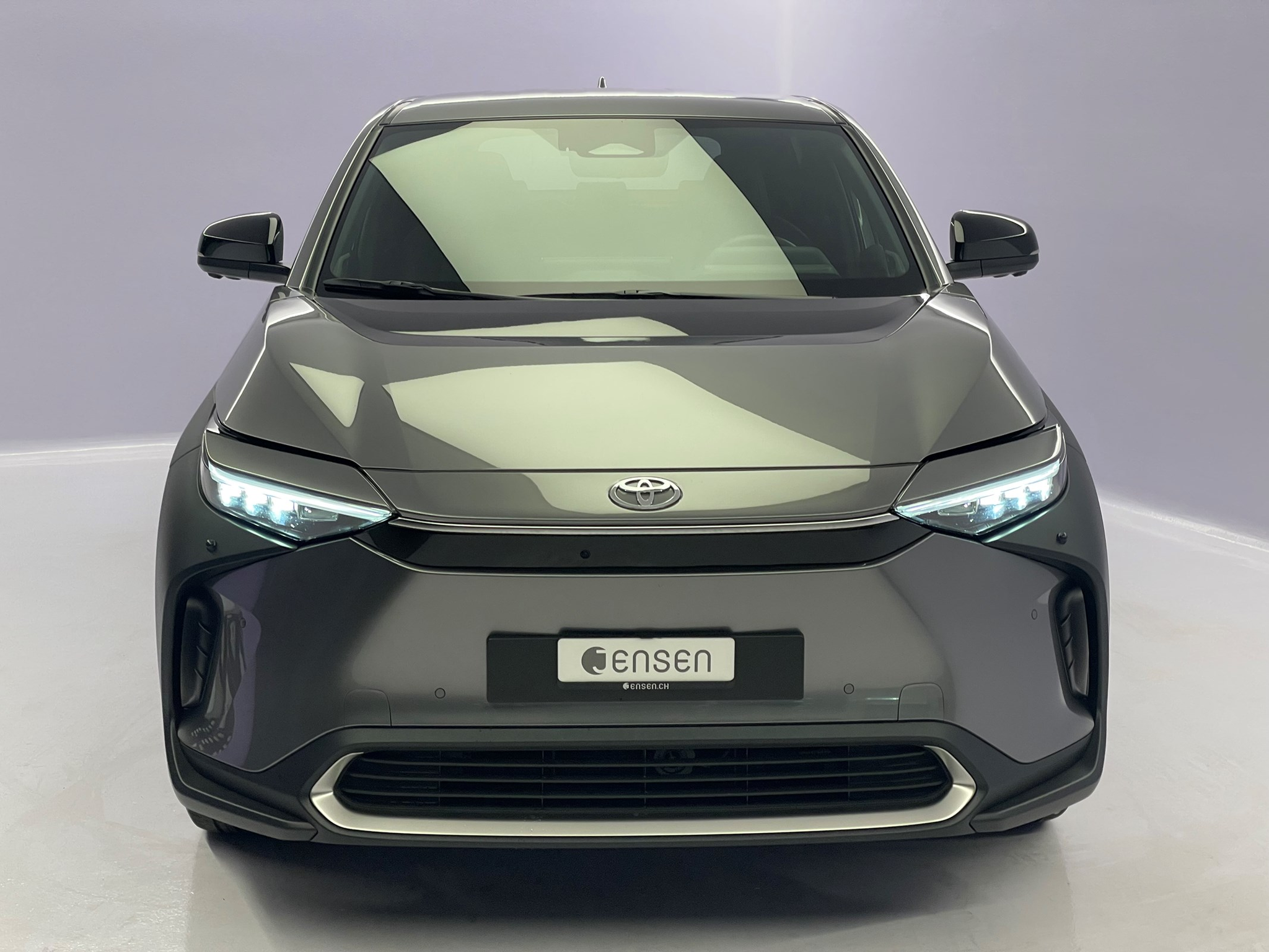 car-image-1