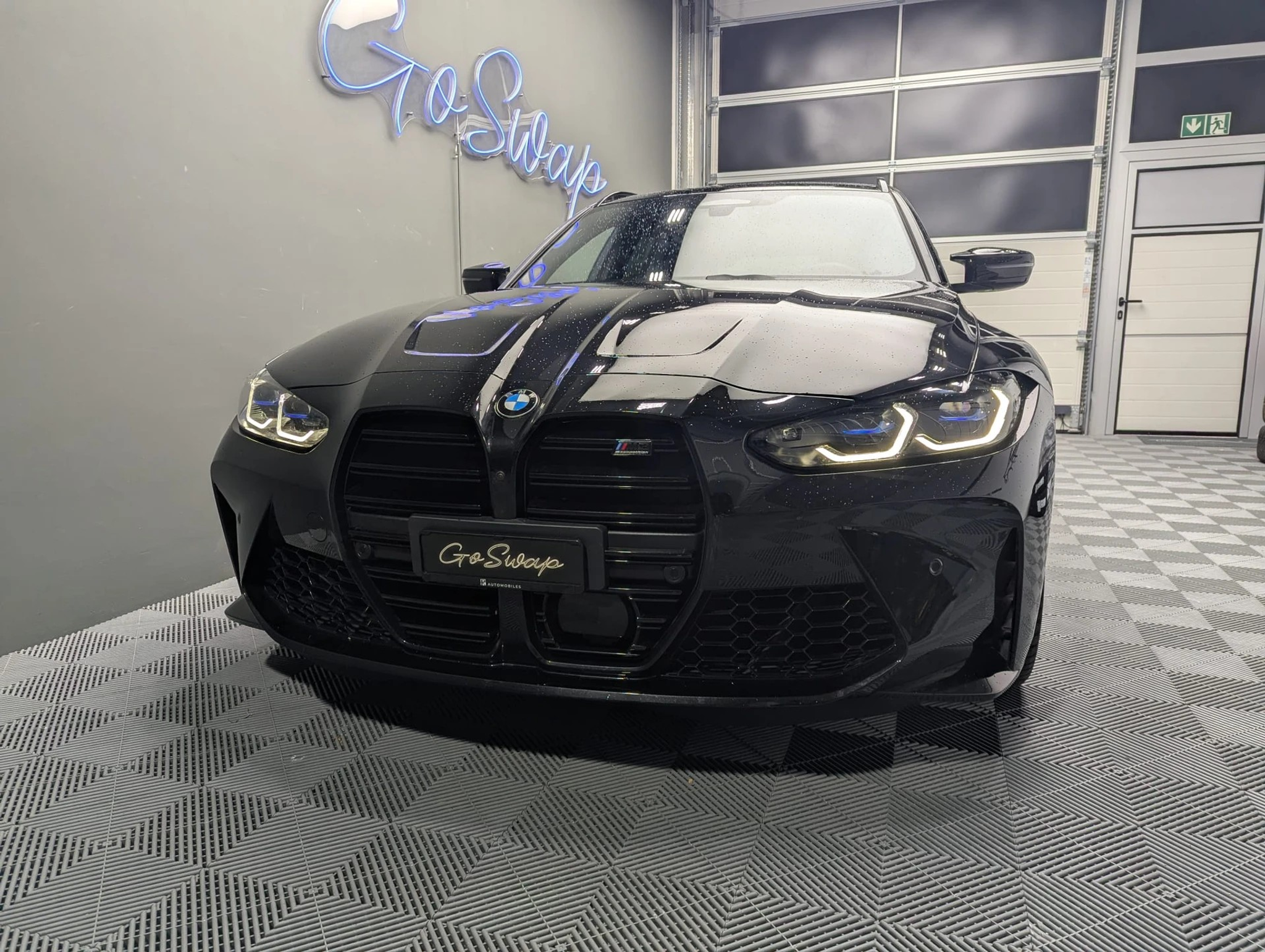 listing desktop thumbnail image 5