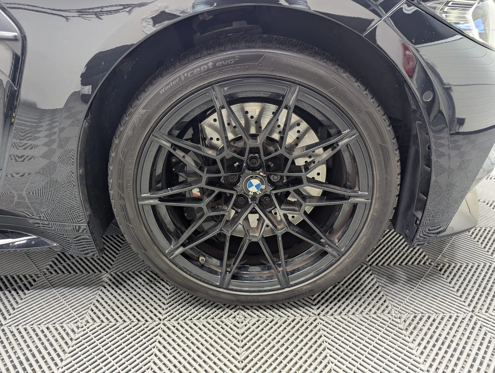 listing desktop thumbnail image 24