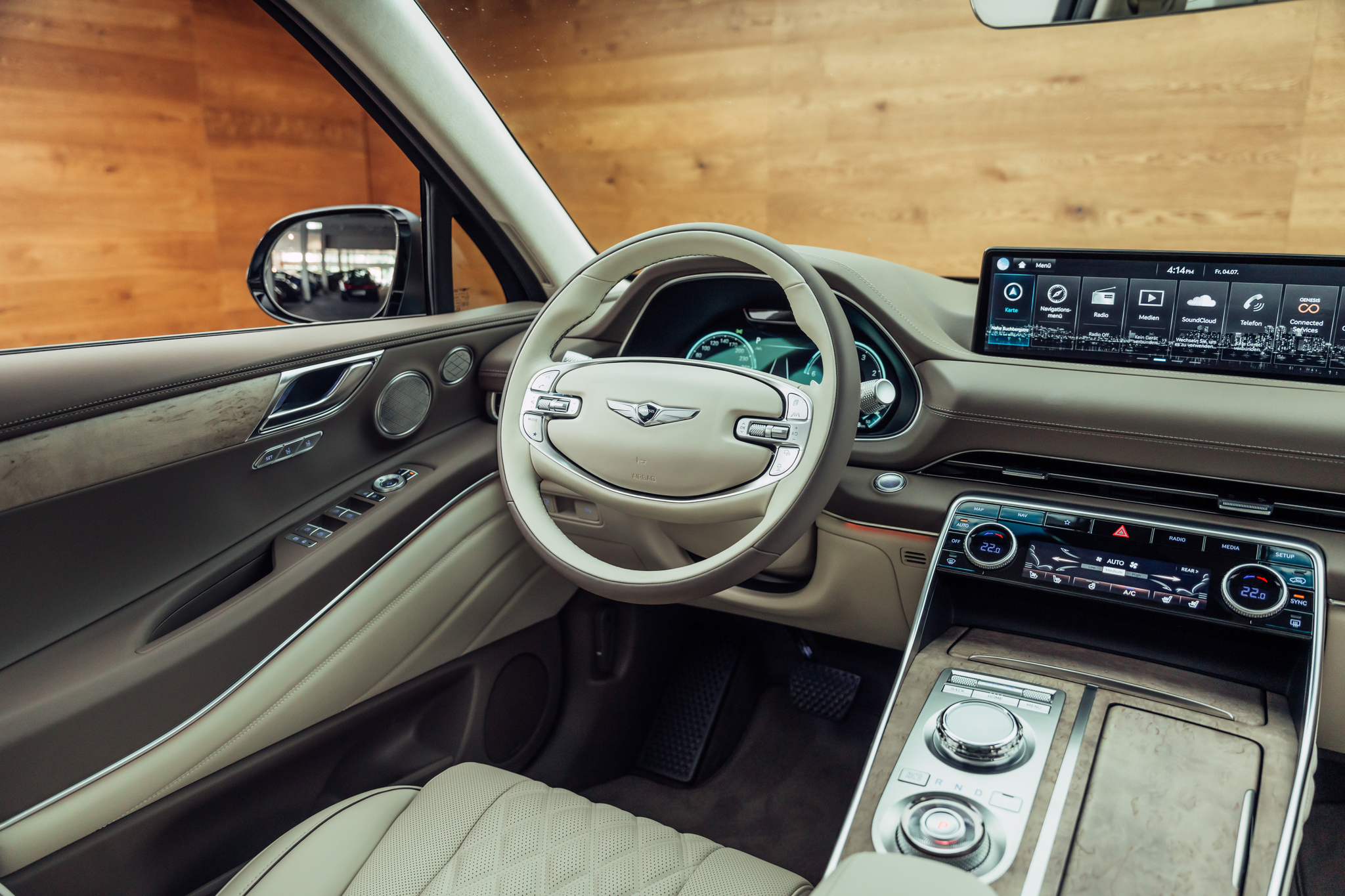 listing desktop thumbnail image 18