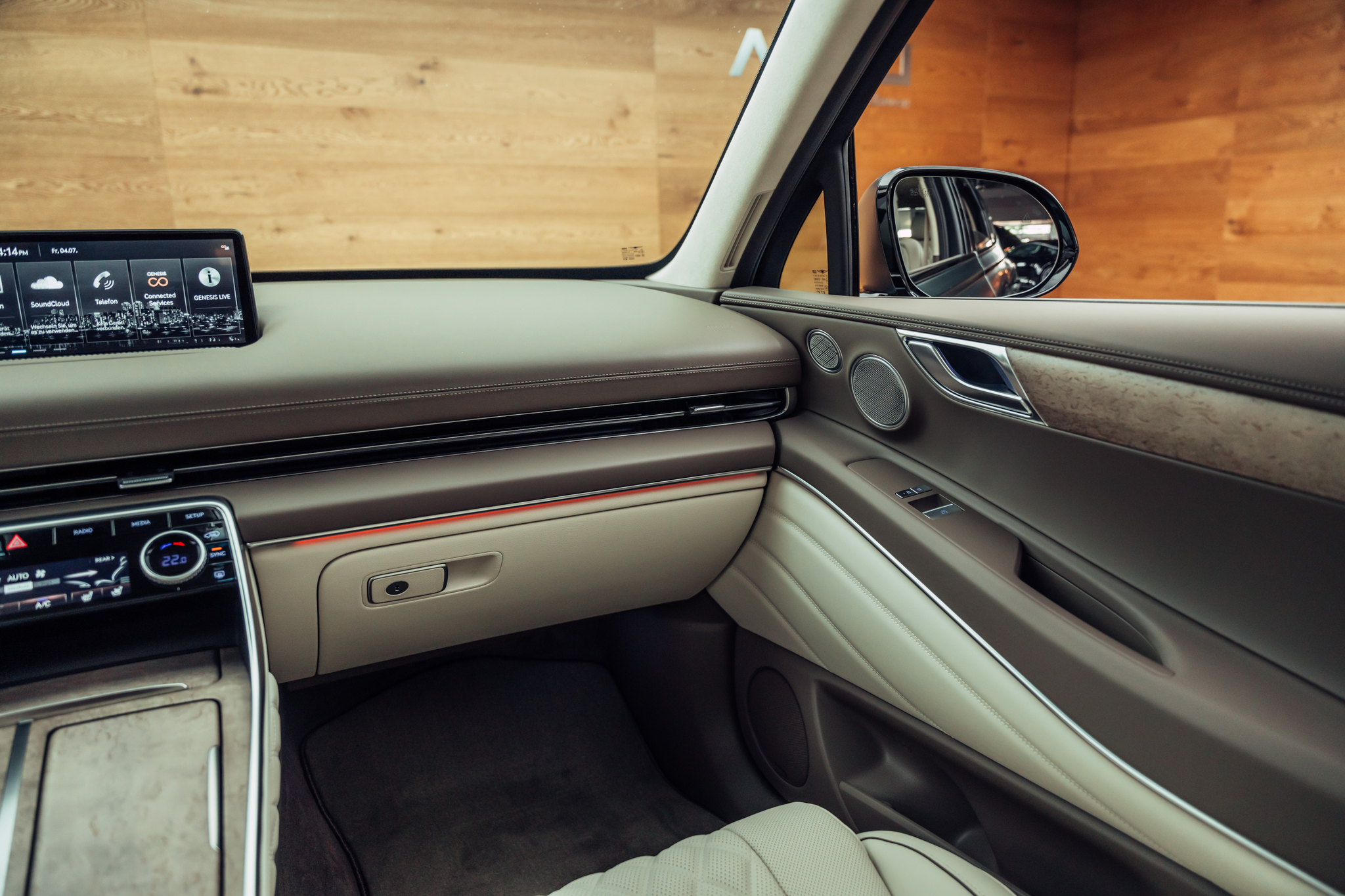 listing desktop thumbnail image 11