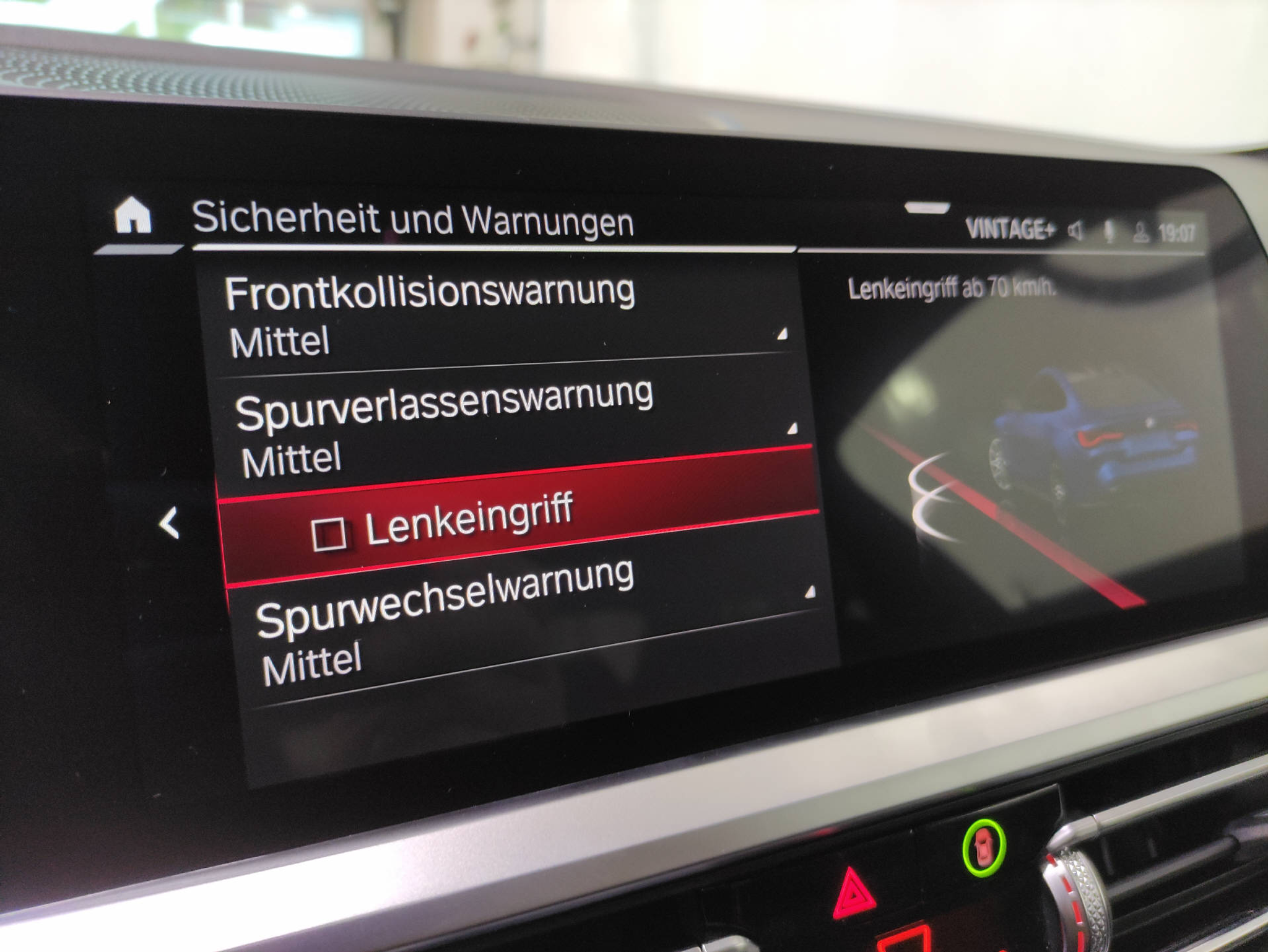 listing desktop thumbnail image 9