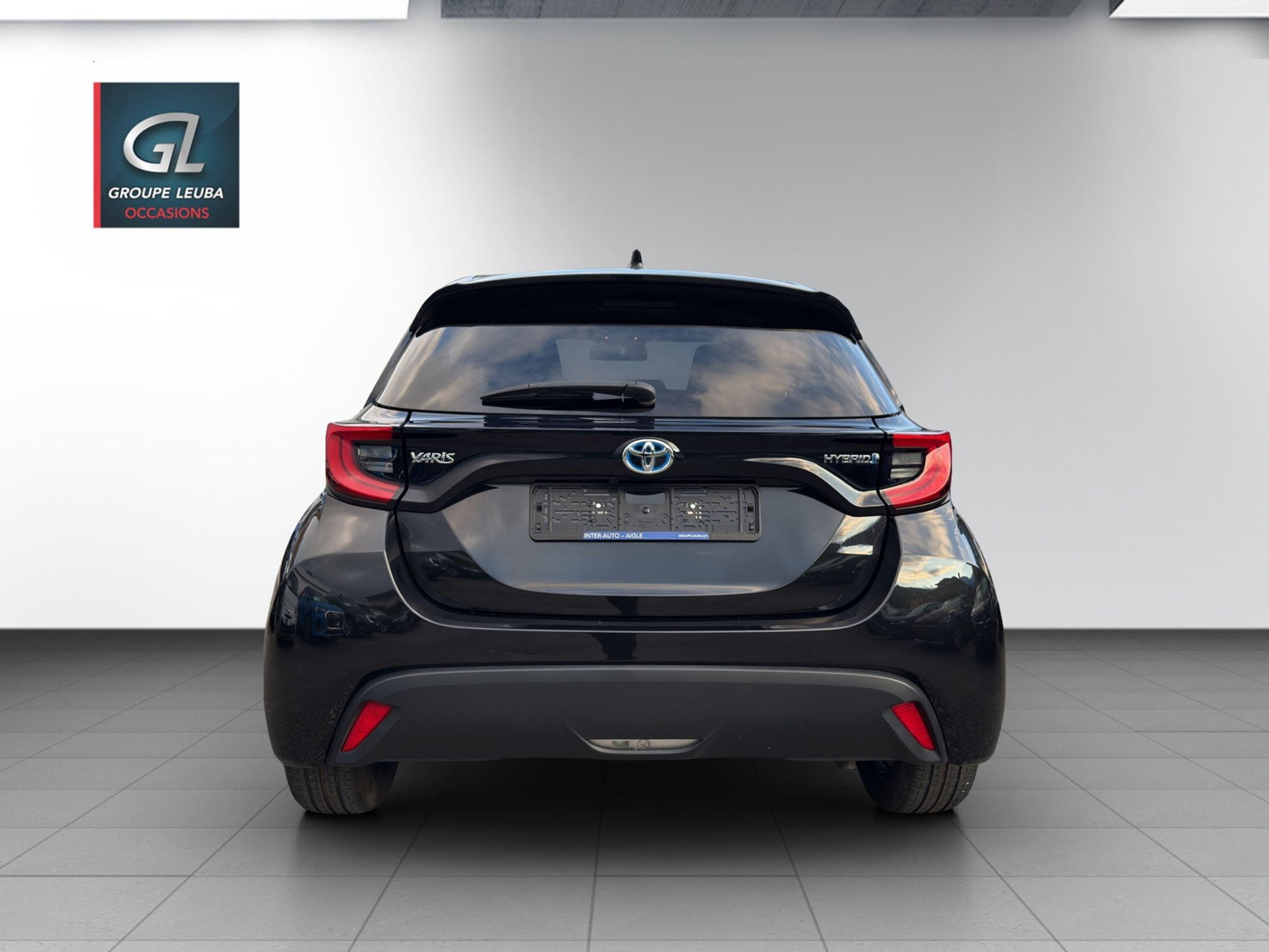 listing desktop thumbnail image 4