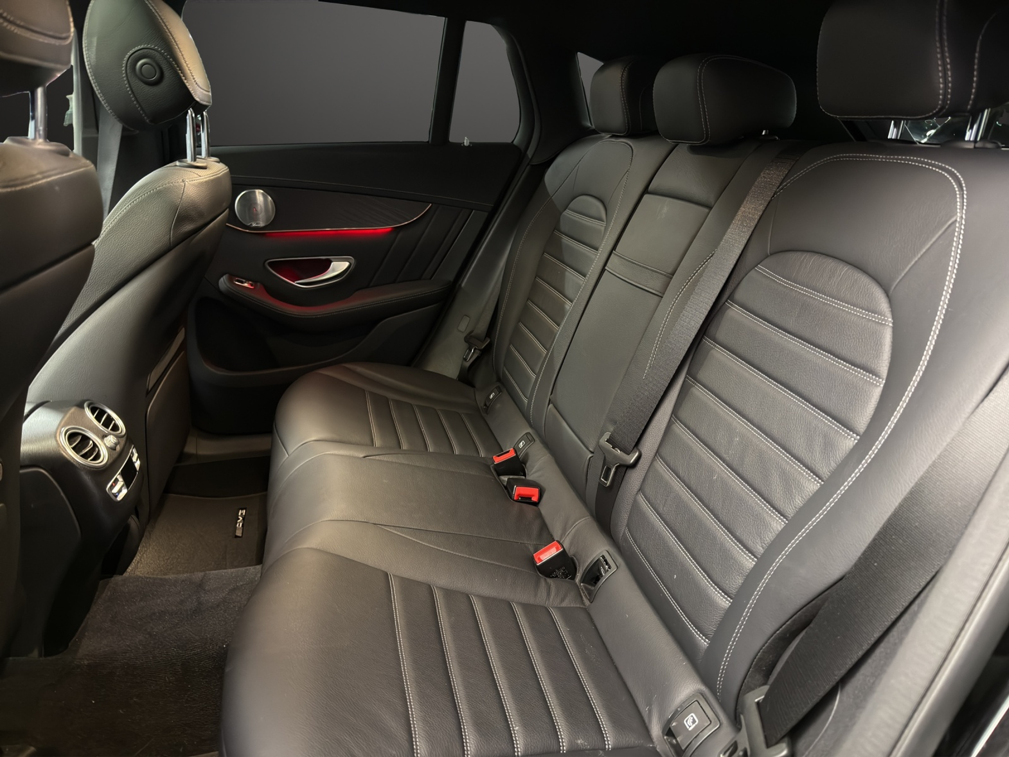 listing desktop thumbnail image 12