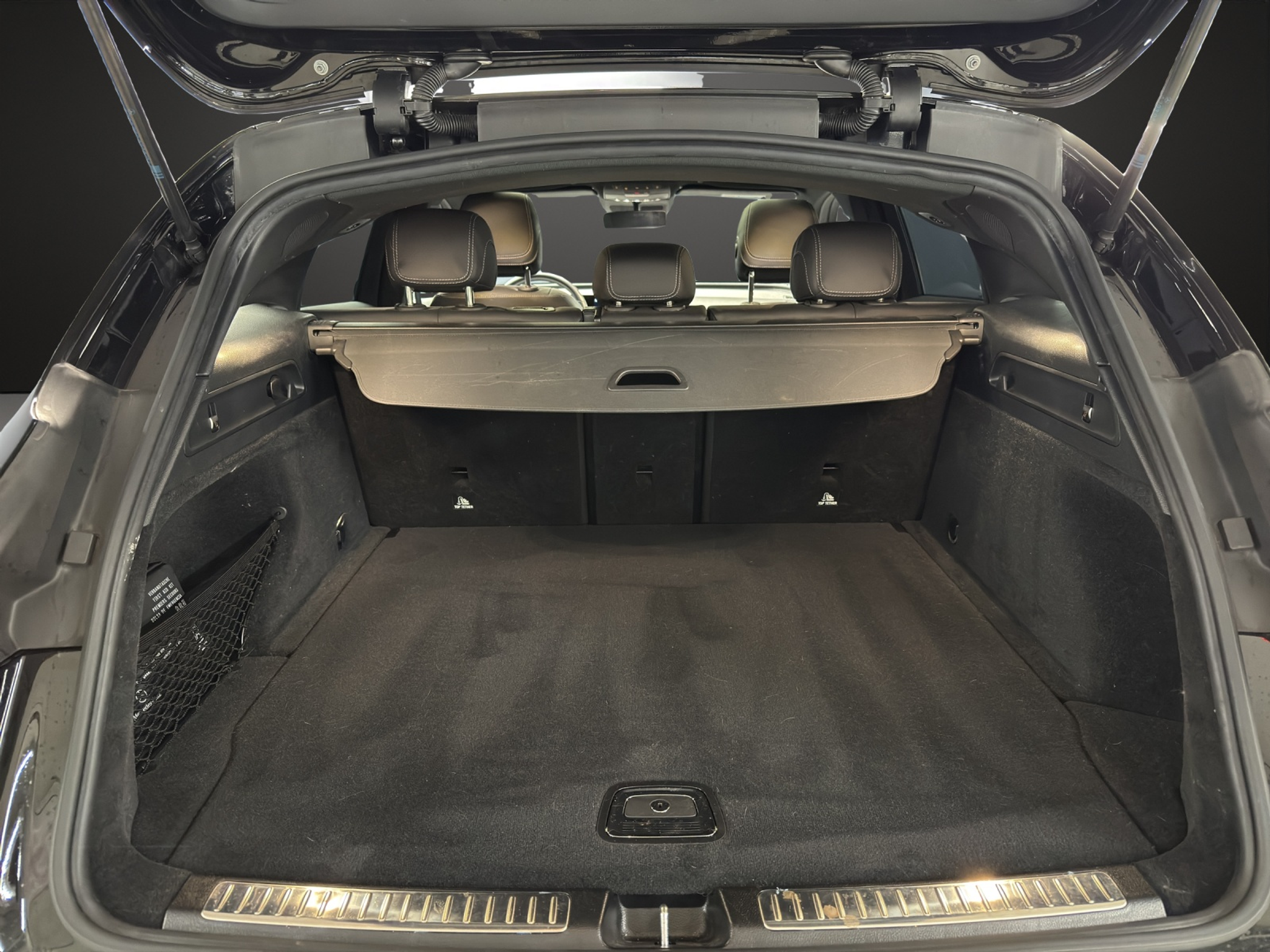 listing desktop thumbnail image 13