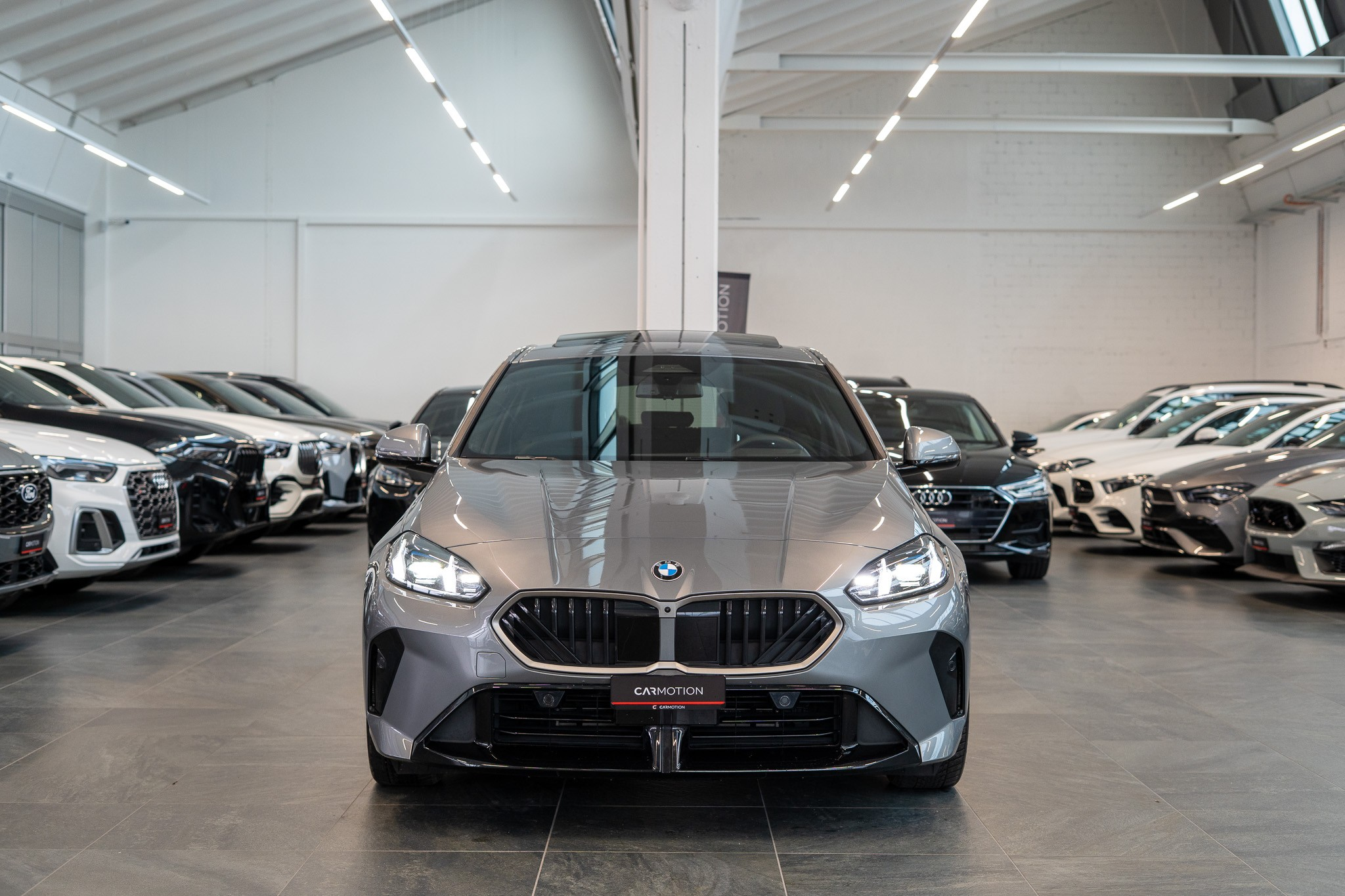 listing desktop thumbnail image 1