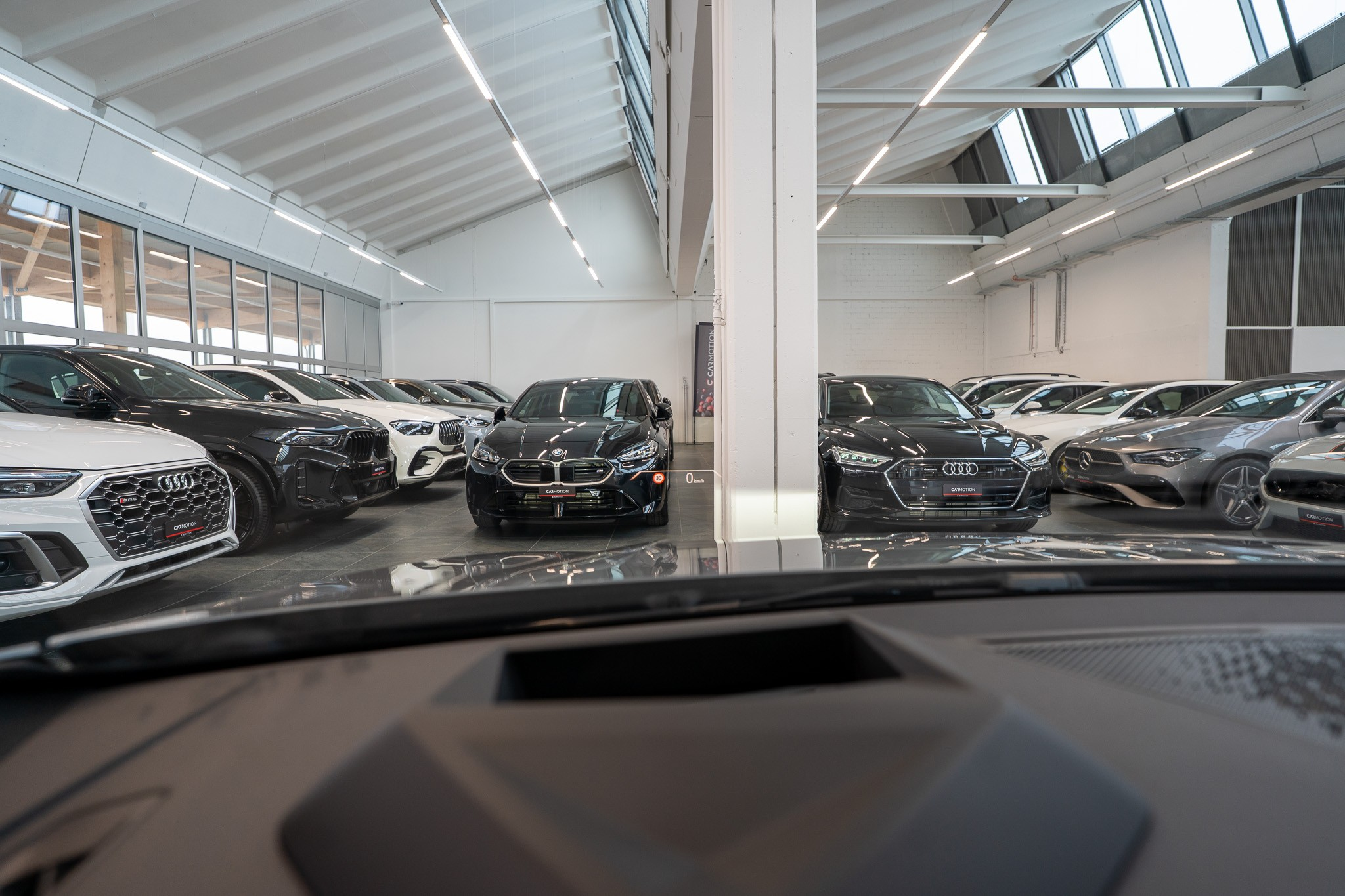 listing desktop thumbnail image 21