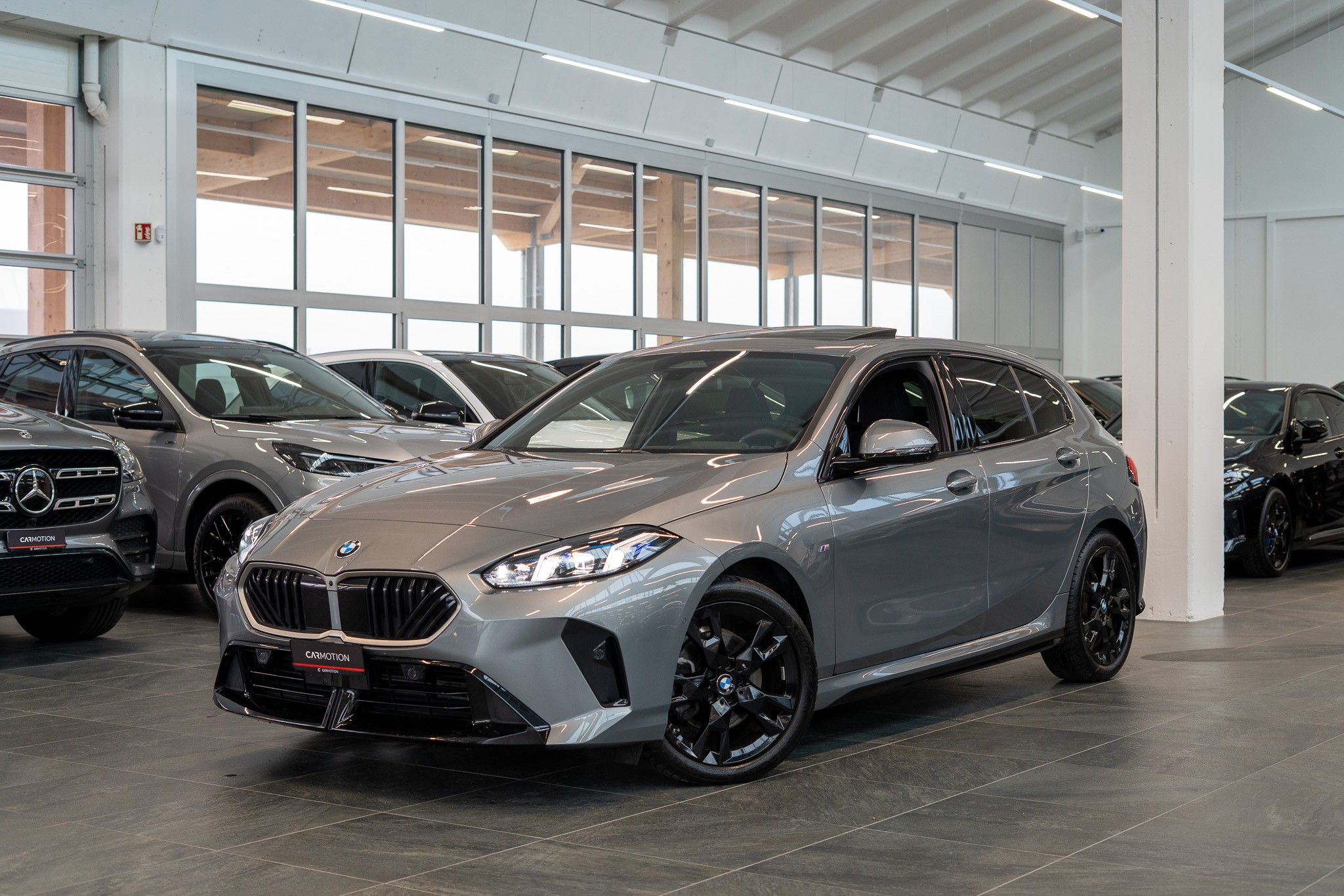 listing desktop thumbnail image 0