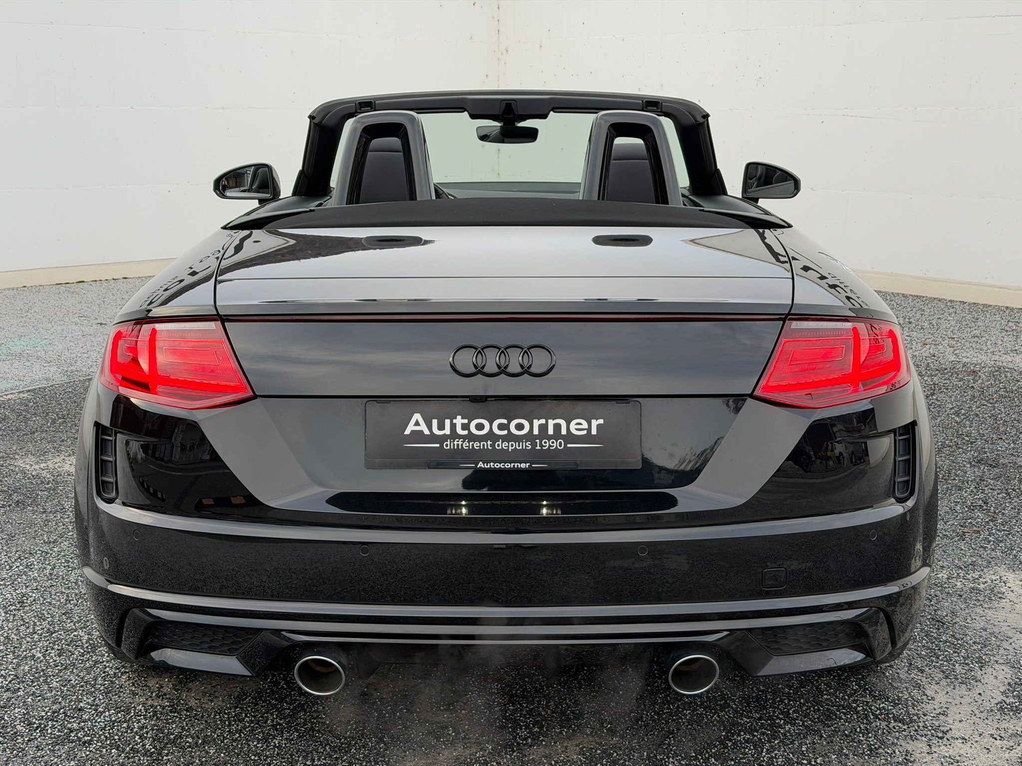 listing desktop thumbnail image 3