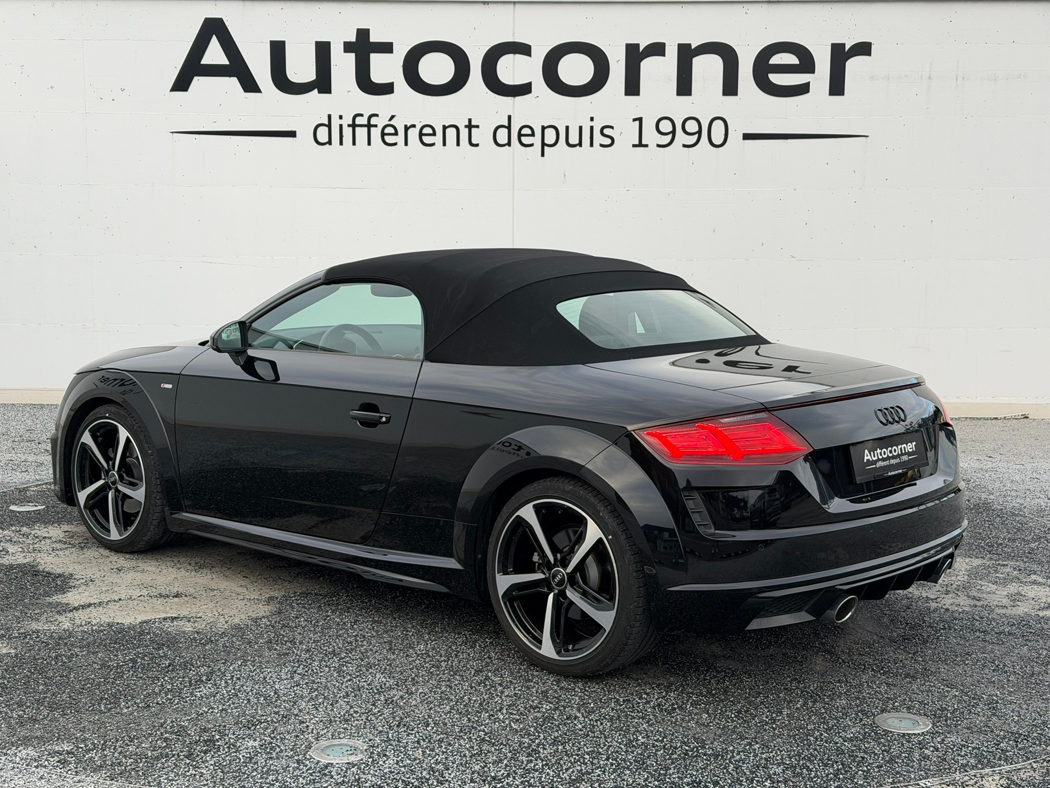 listing desktop thumbnail image 8