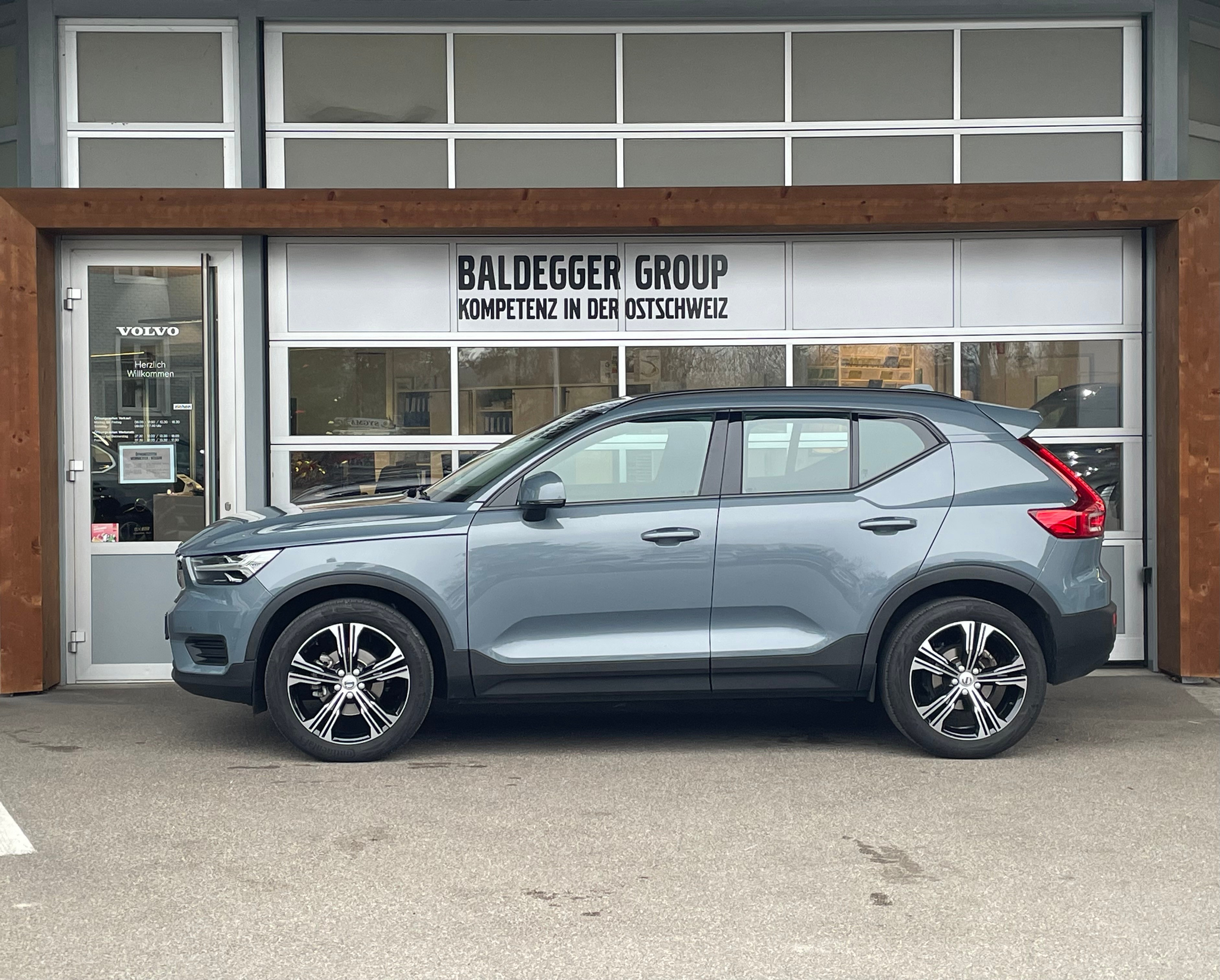 listing desktop thumbnail image 7