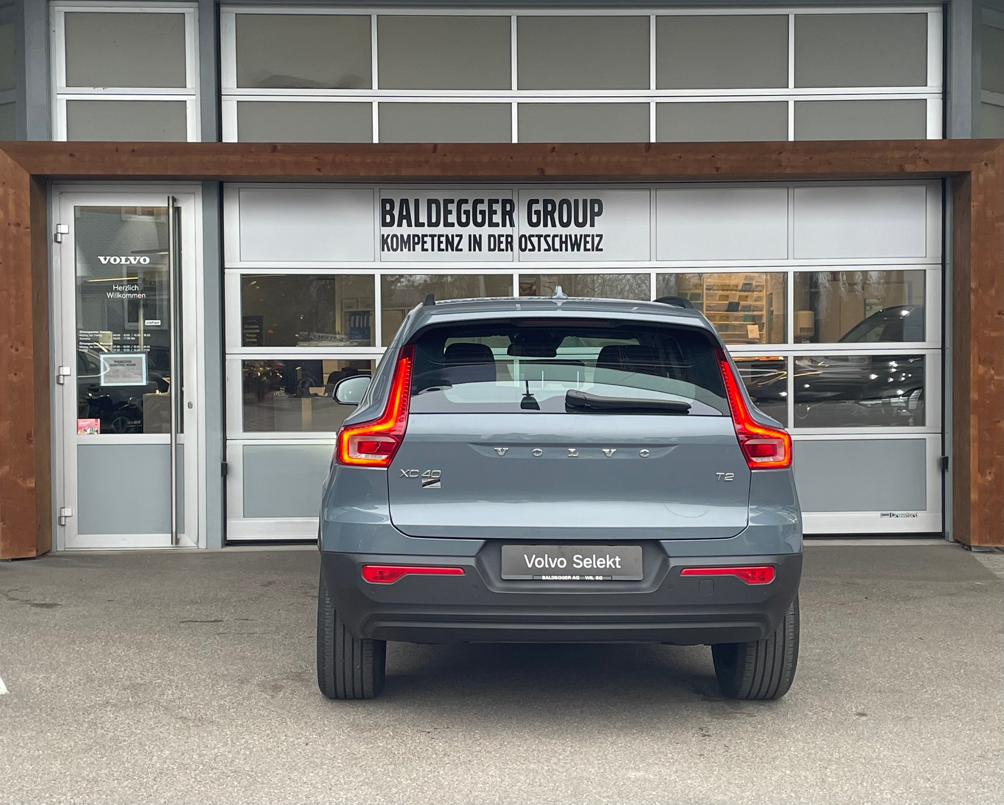 listing desktop thumbnail image 8