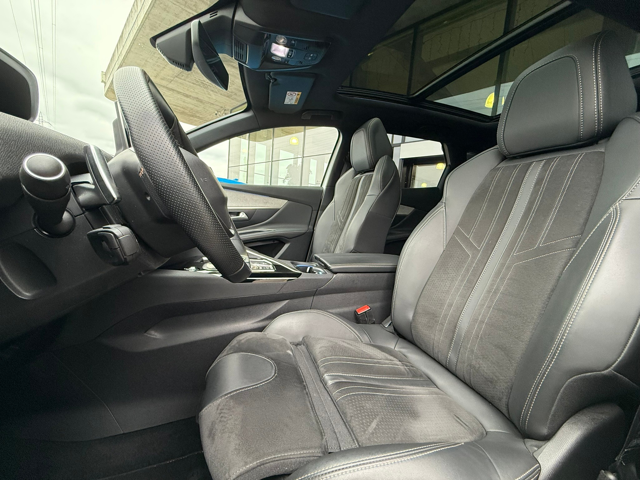 listing desktop thumbnail image 6