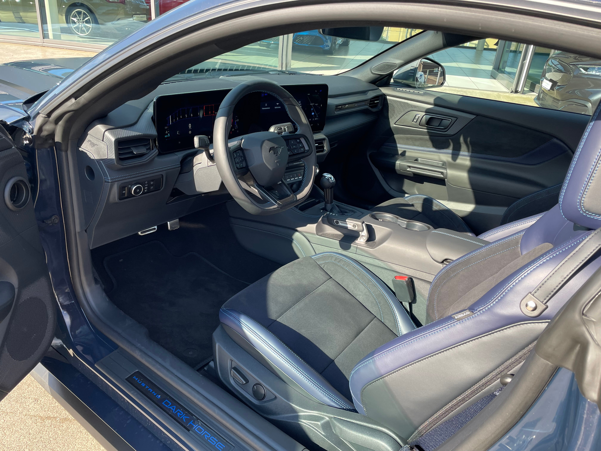 listing desktop thumbnail image 9