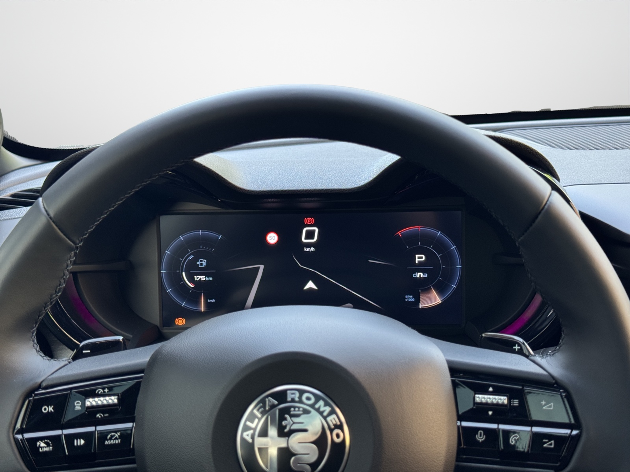 listing desktop thumbnail image 7