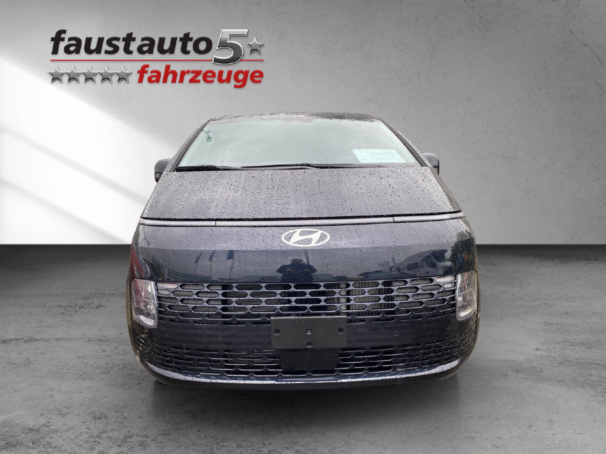 listing desktop thumbnail image 1