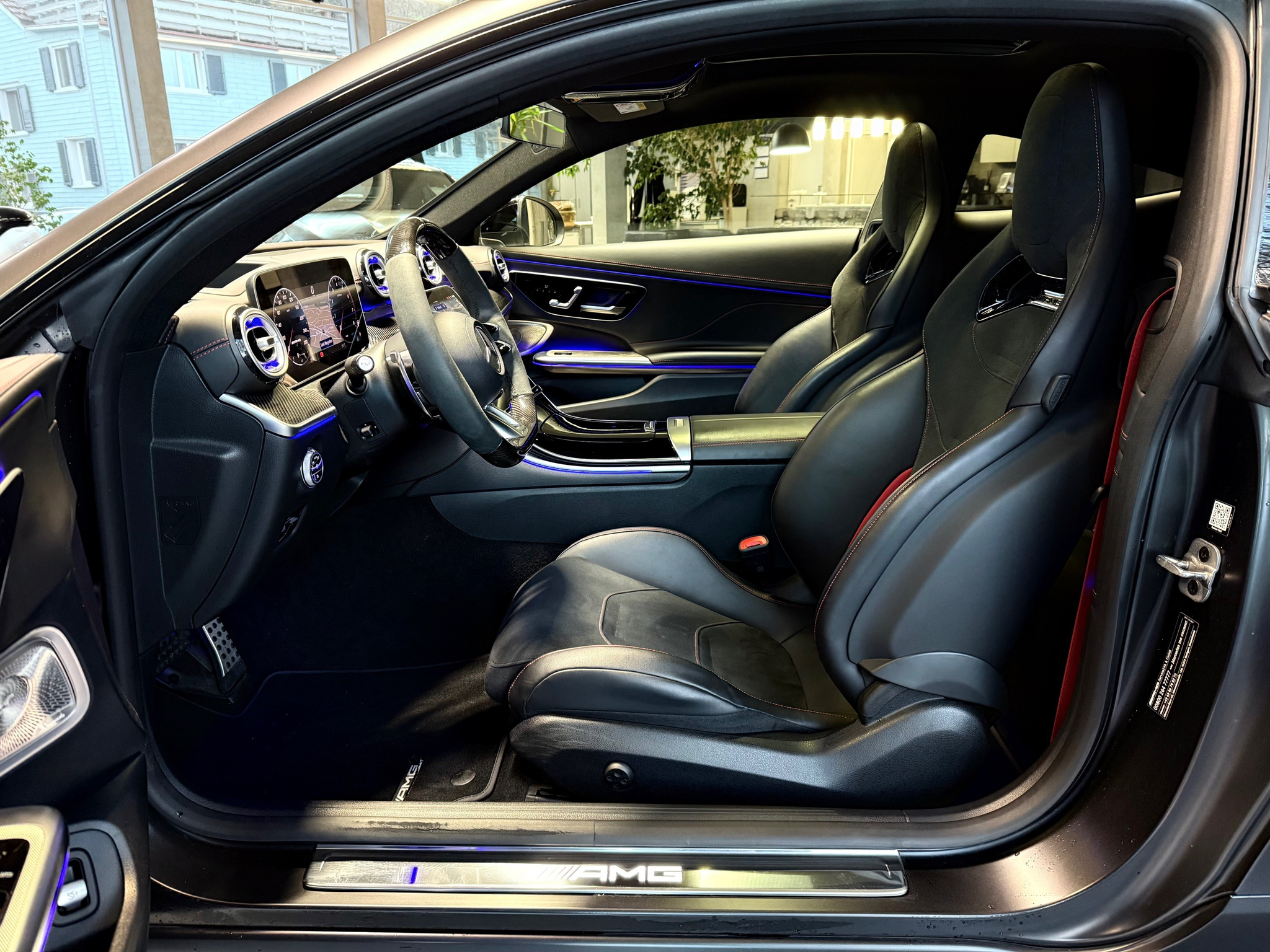 listing desktop thumbnail image 13