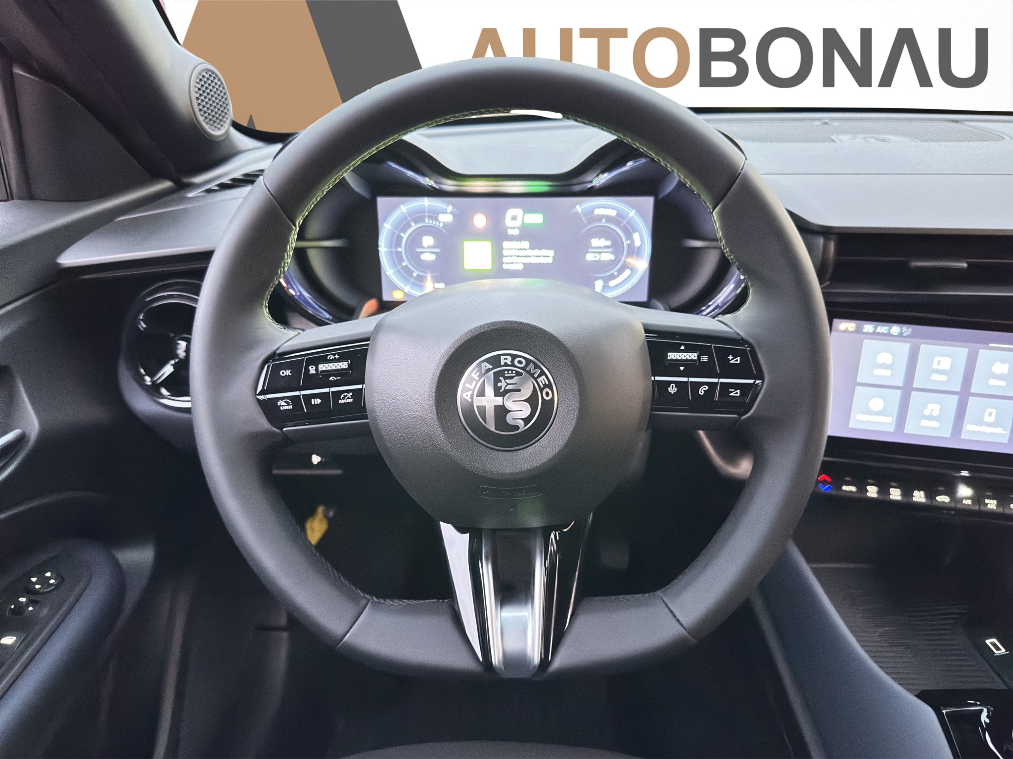 listing desktop thumbnail image 13