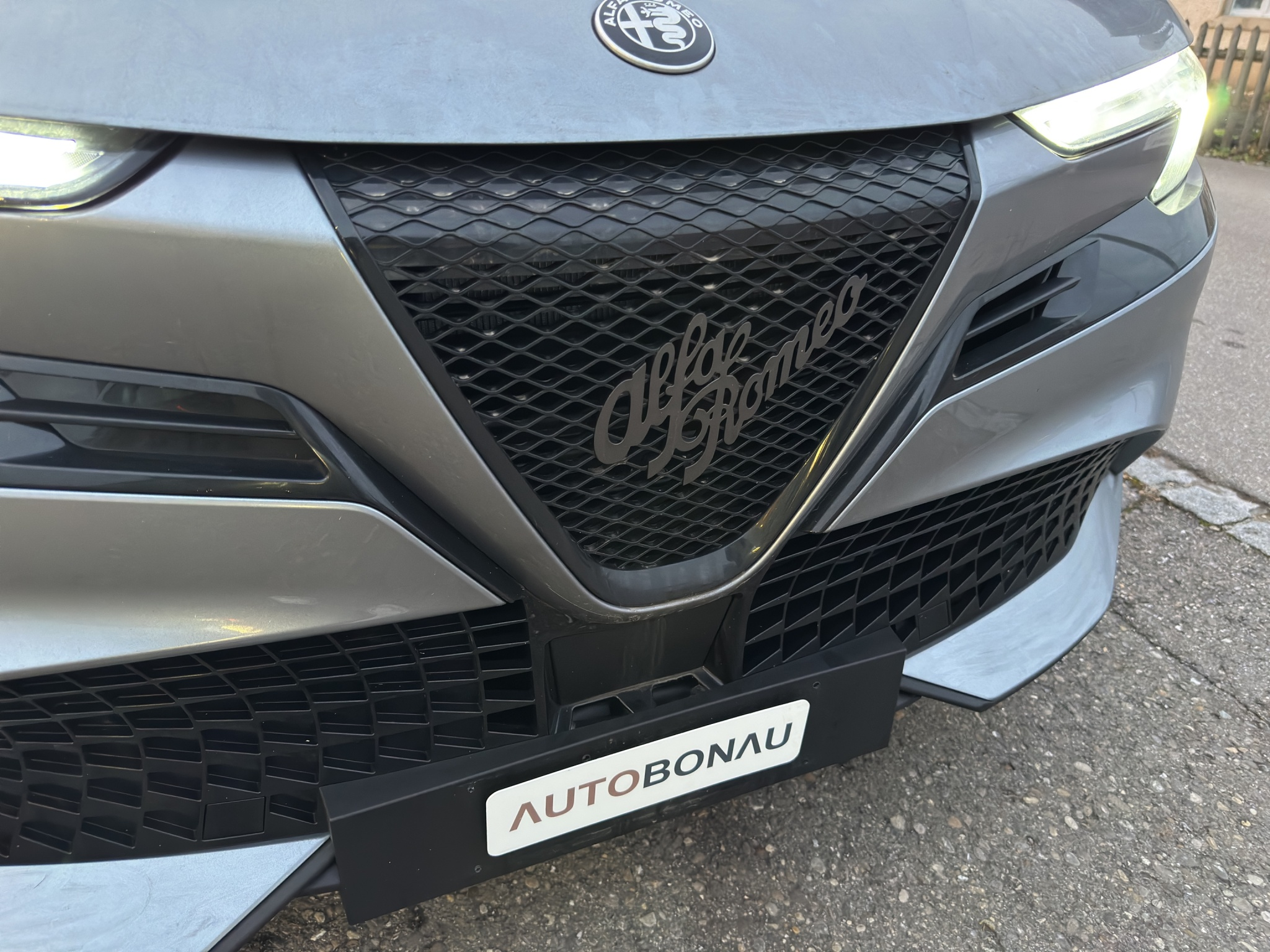 listing desktop thumbnail image 20