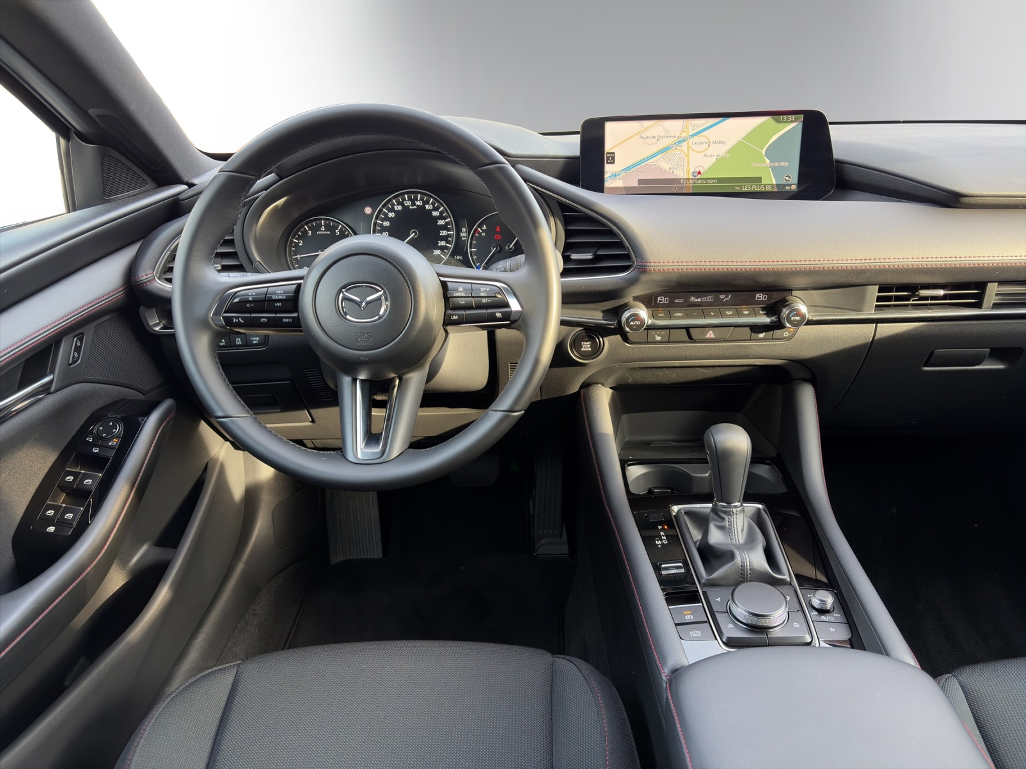 listing desktop thumbnail image 10