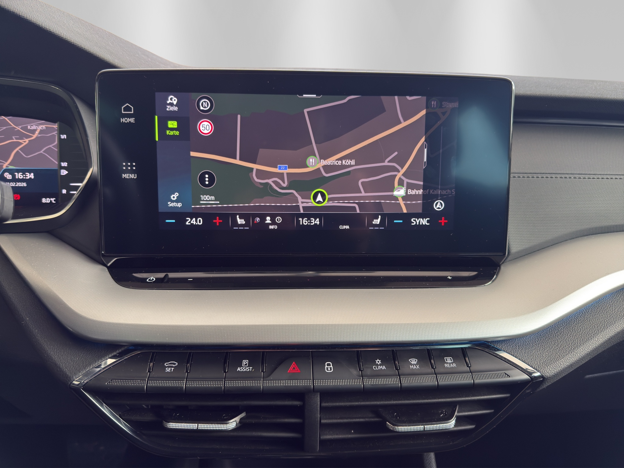 listing desktop thumbnail image 11