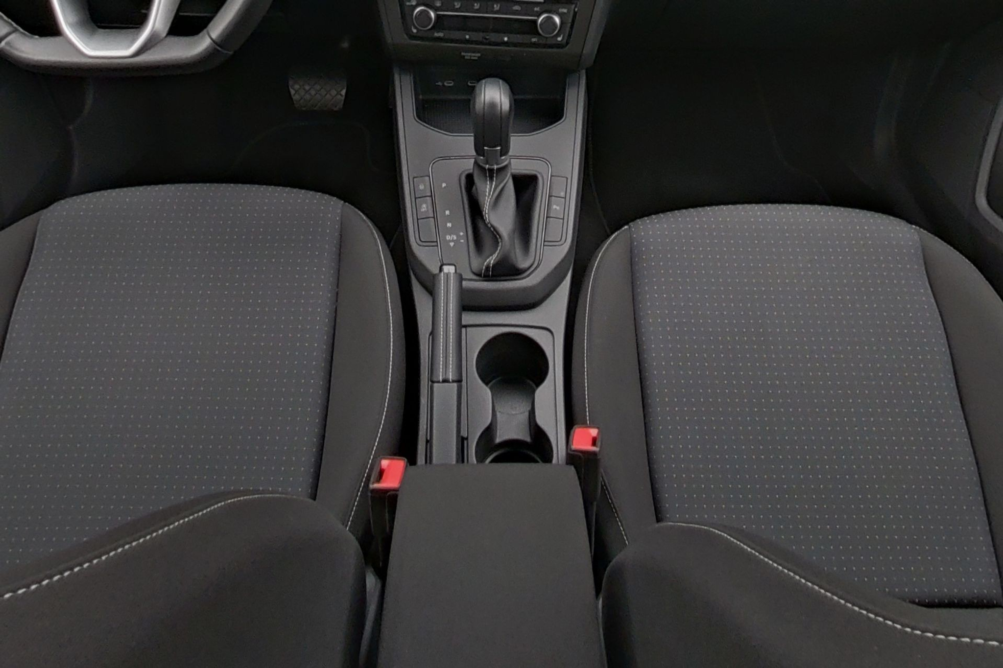 listing desktop thumbnail image 10