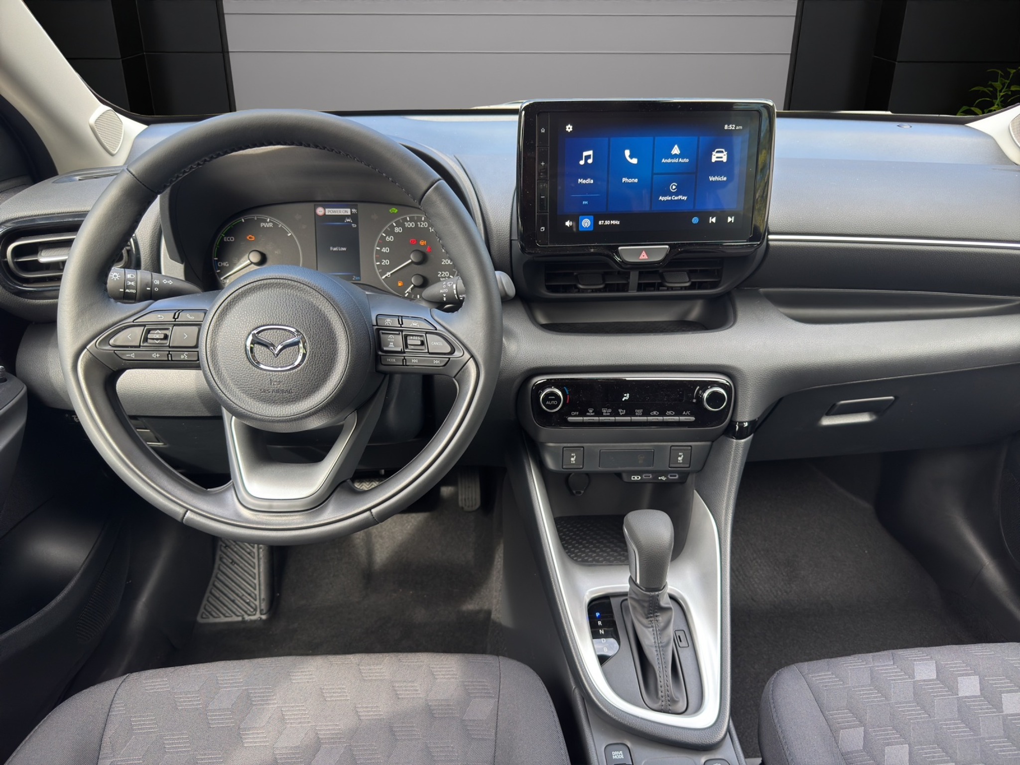 listing desktop thumbnail image 10