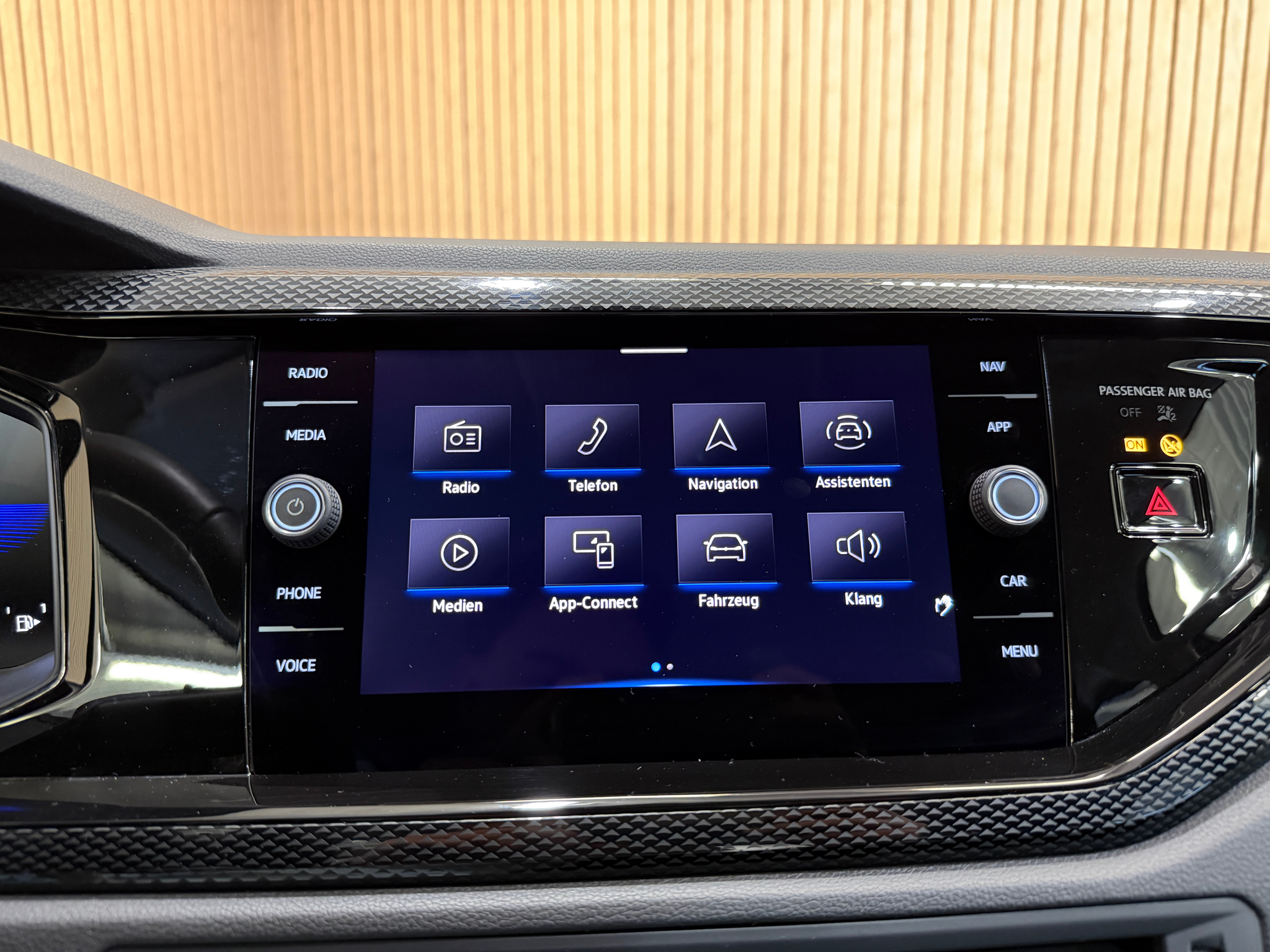 listing desktop thumbnail image 13