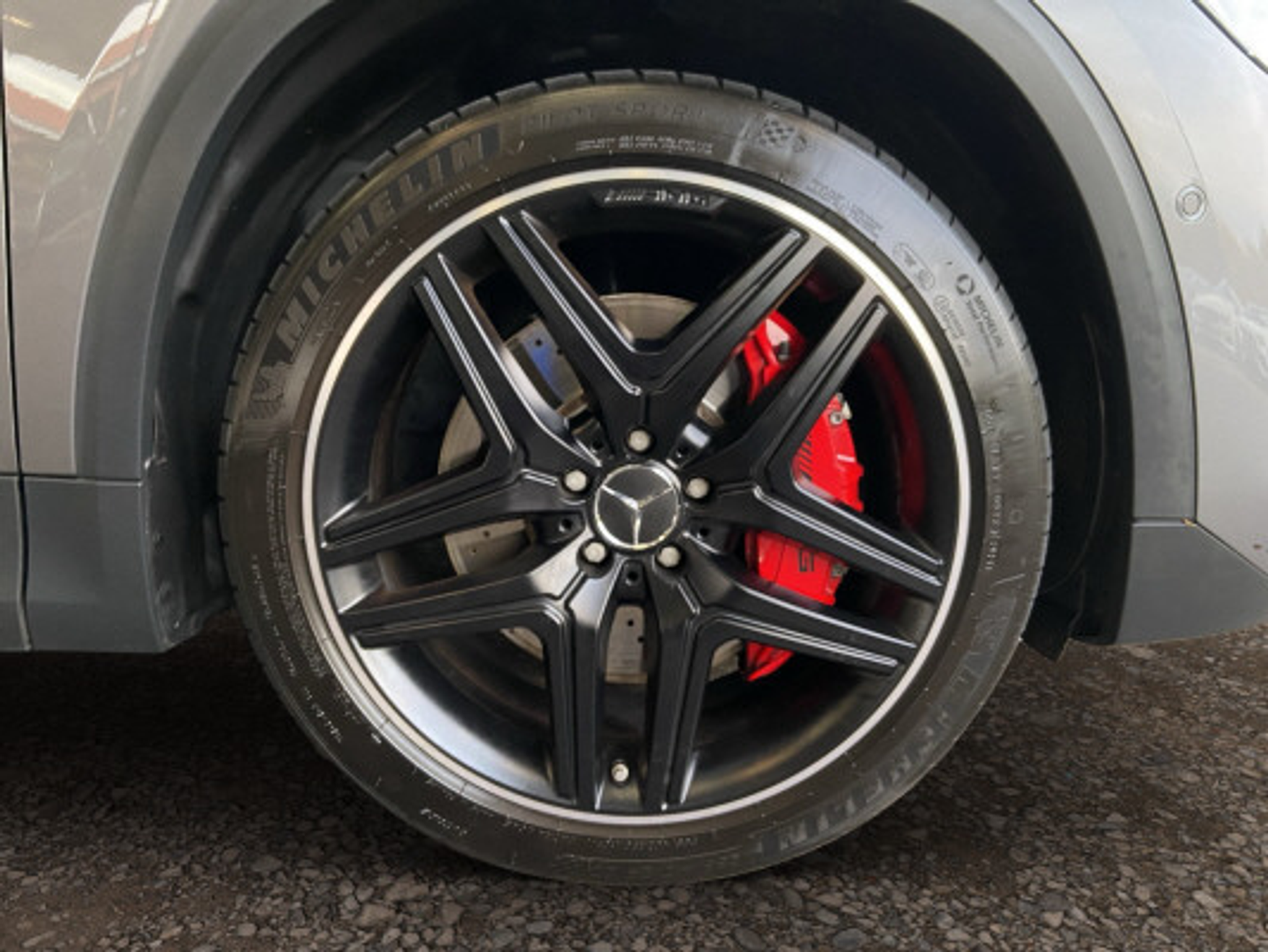 listing desktop thumbnail image 7