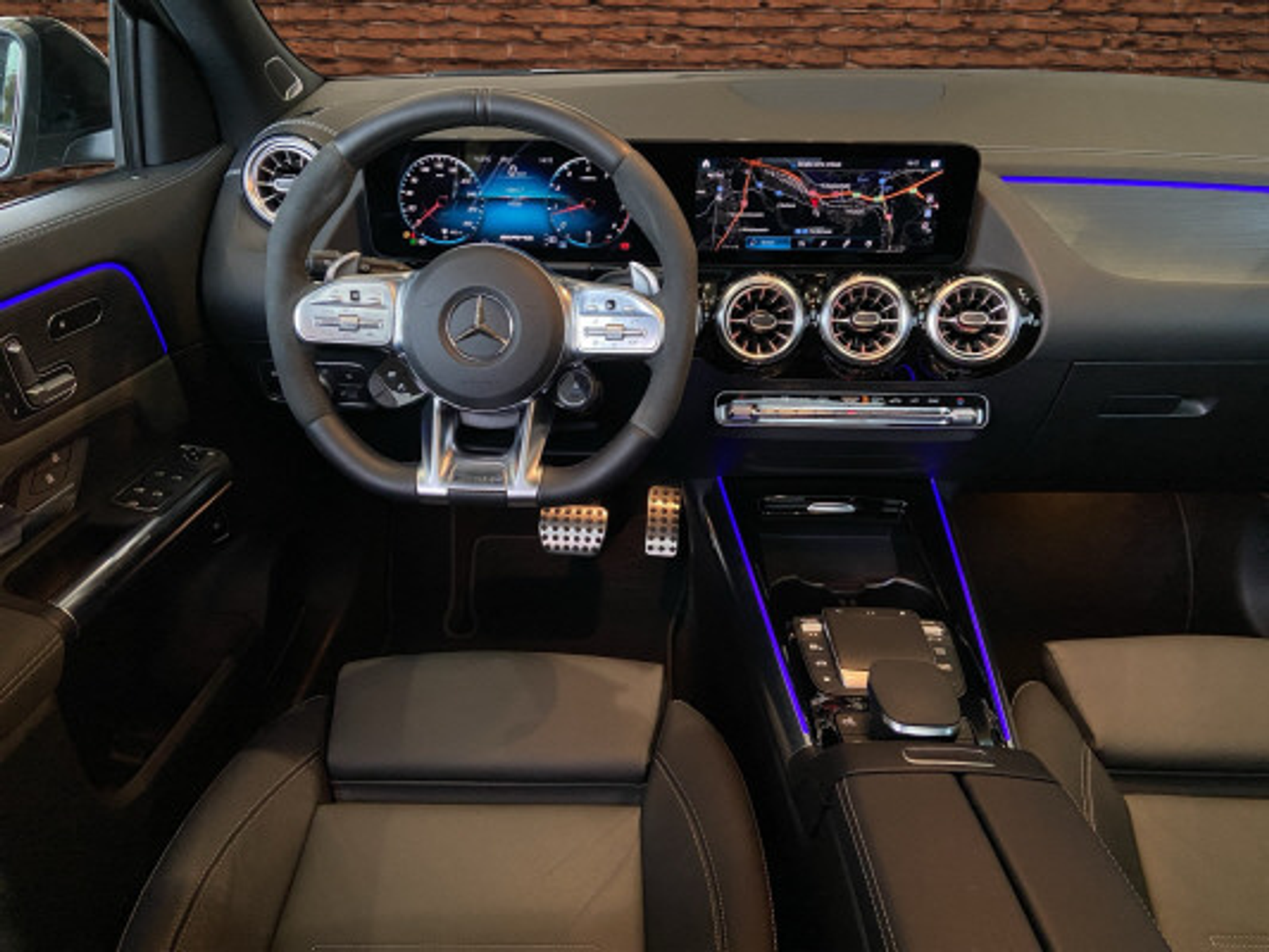 listing desktop thumbnail image 9