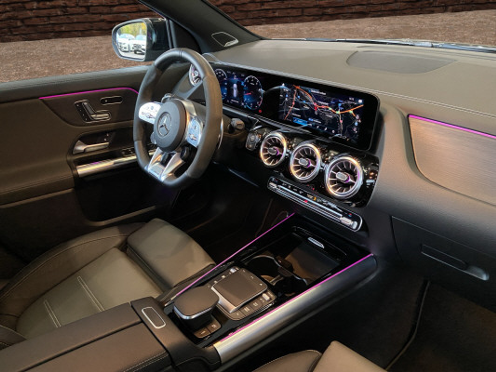 listing desktop thumbnail image 14