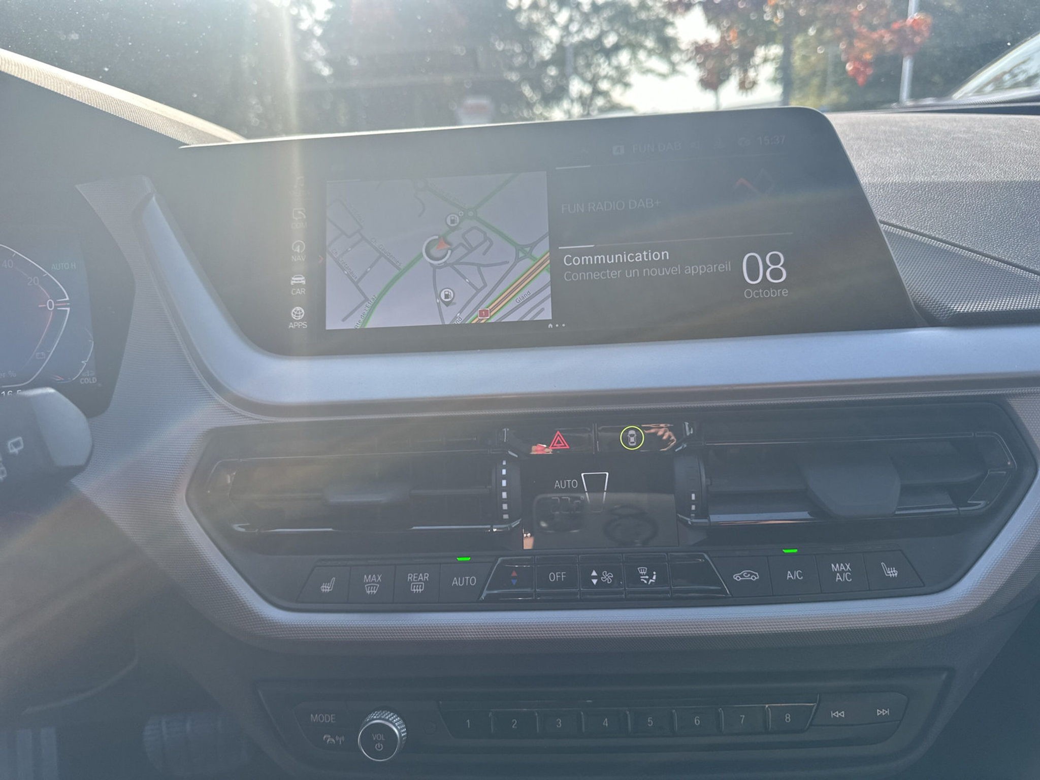 listing desktop thumbnail image 10