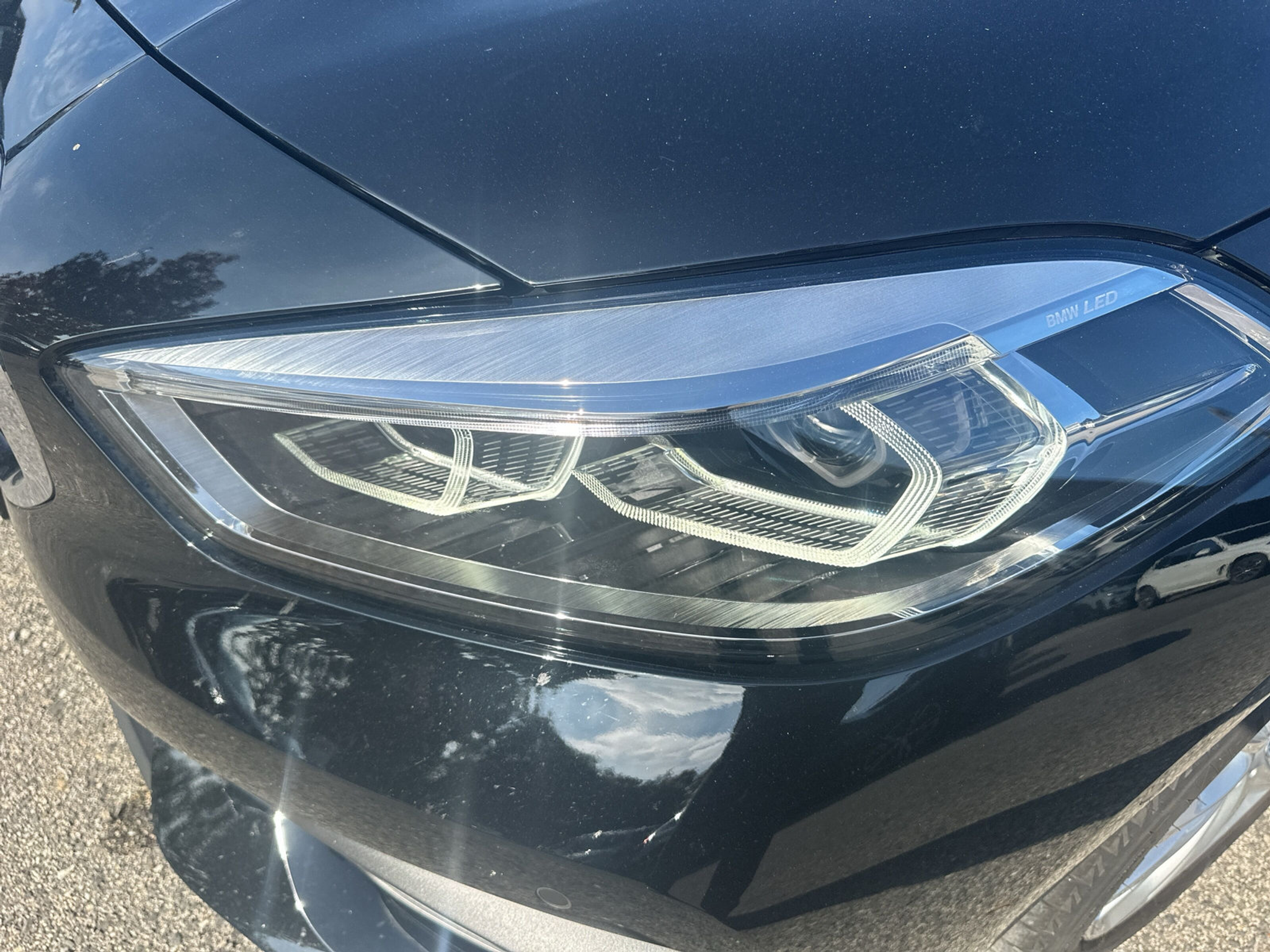 listing desktop thumbnail image 17